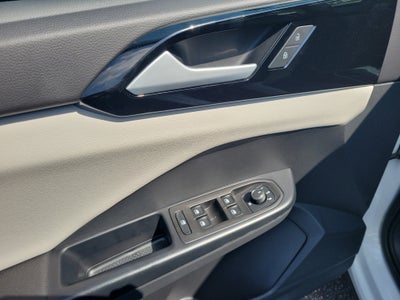2025 Volkswagen Taos S
