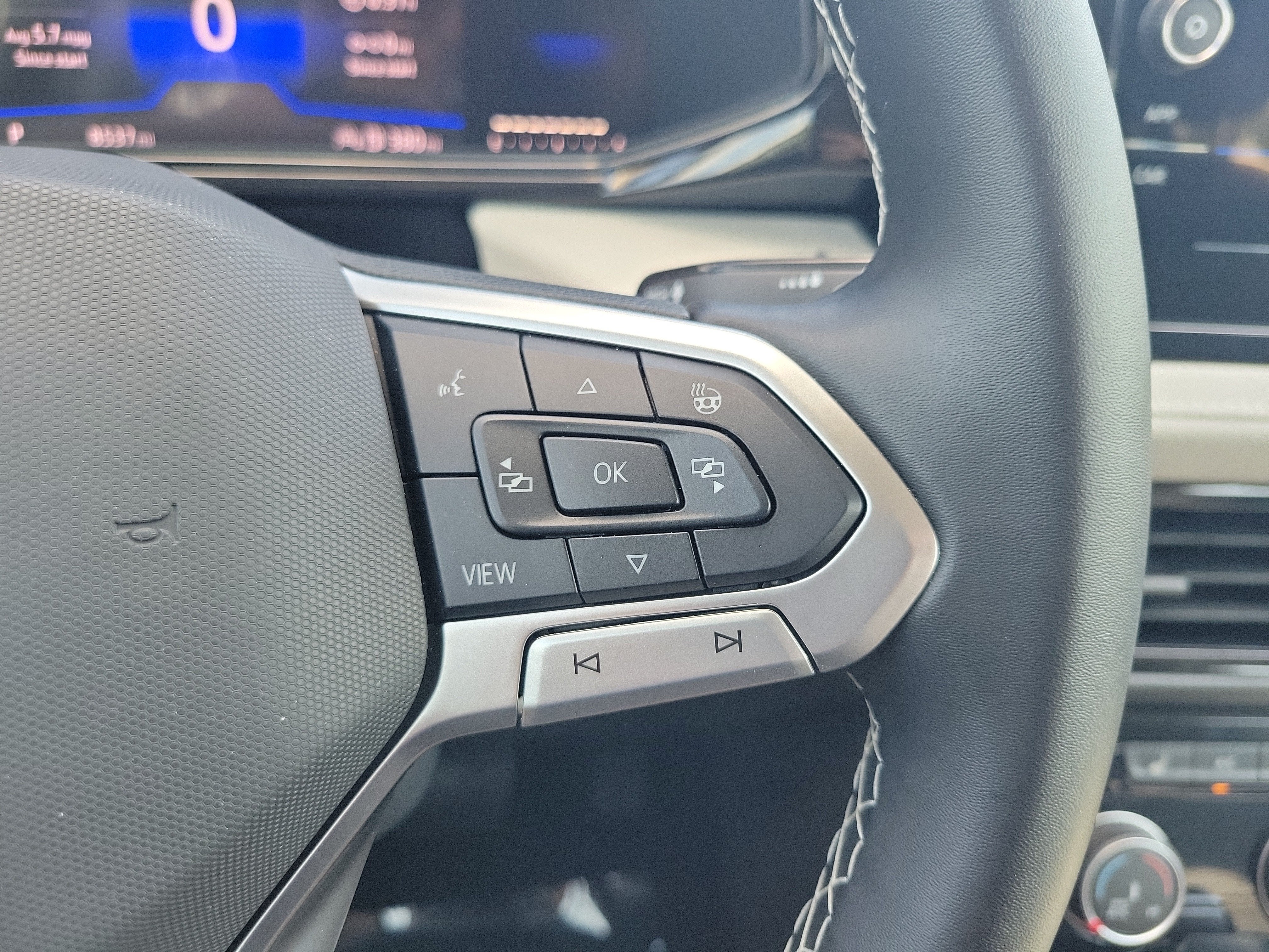 2025 Volkswagen Taos S