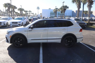 2023 Volkswagen Tiguan SE R-Line Black