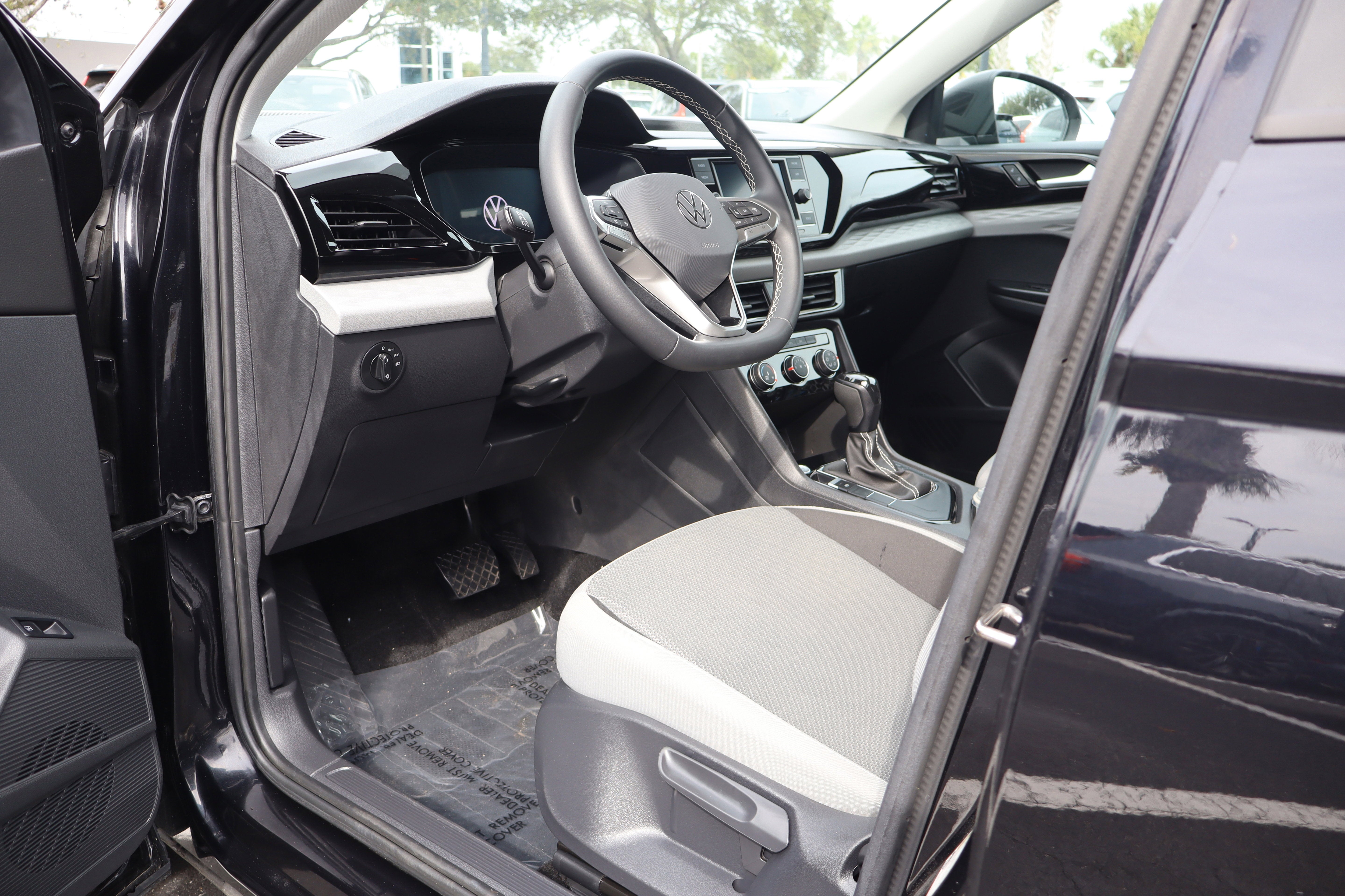 2023 Volkswagen Taos S