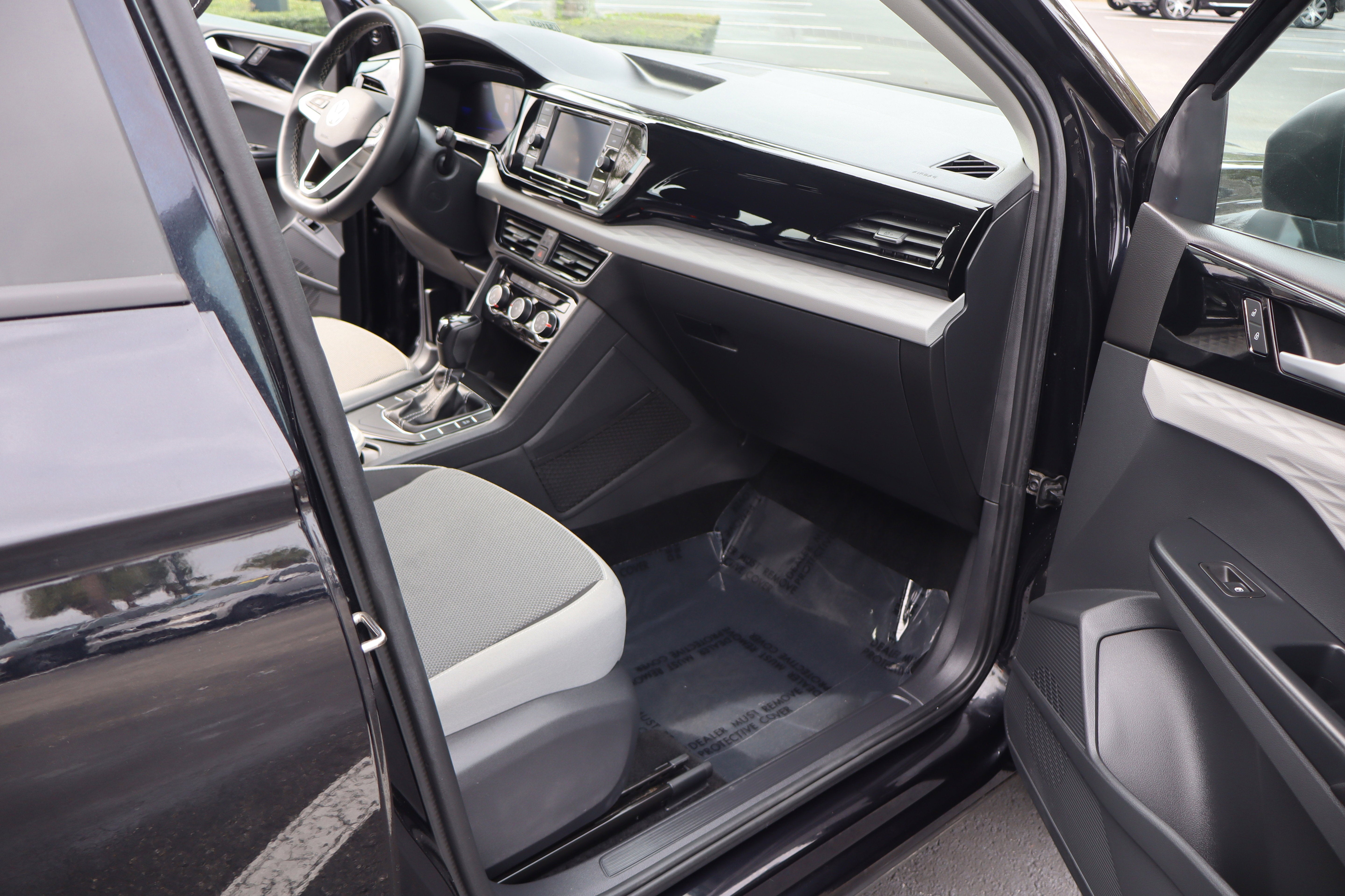 2023 Volkswagen Taos S