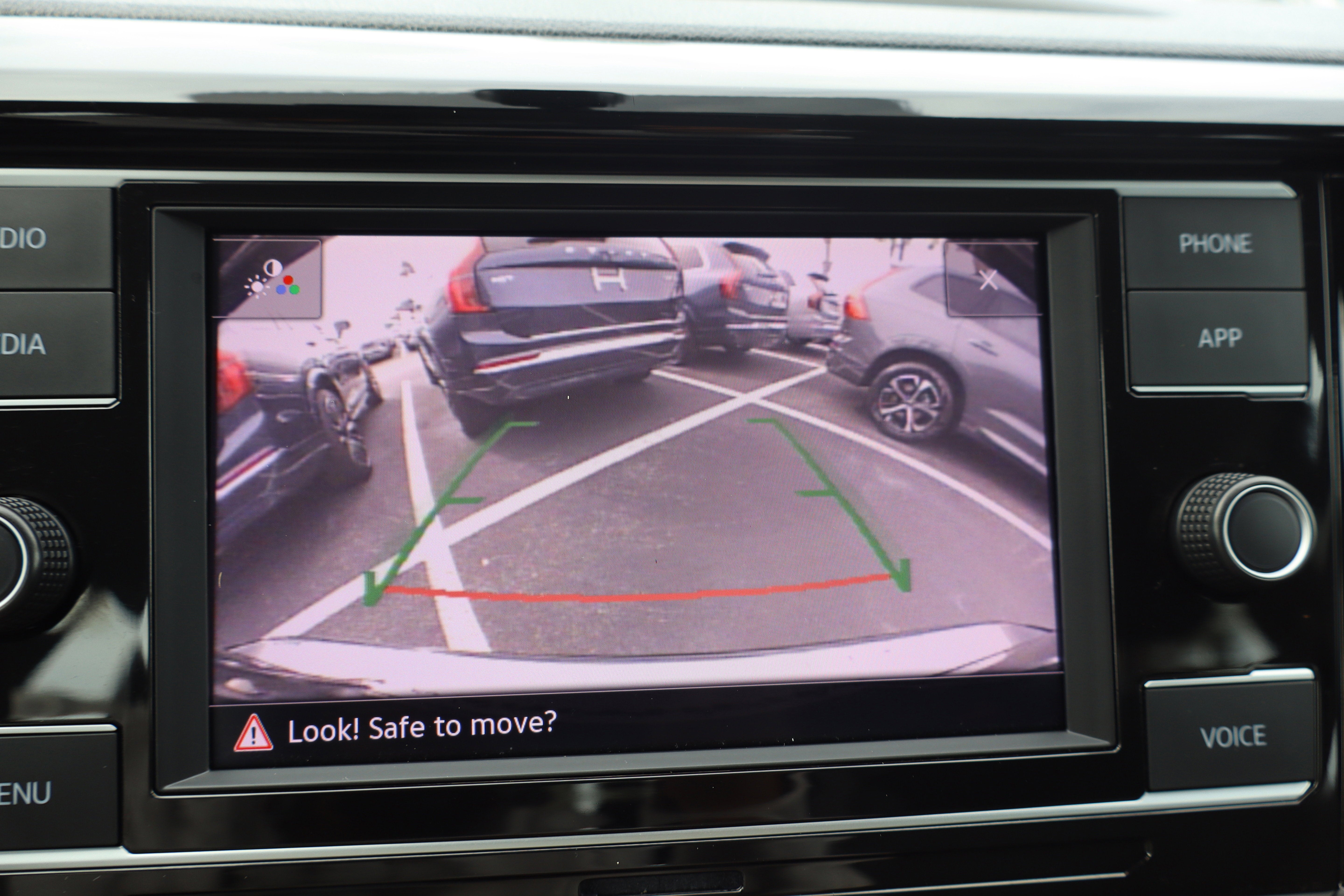 2023 Volkswagen Taos S