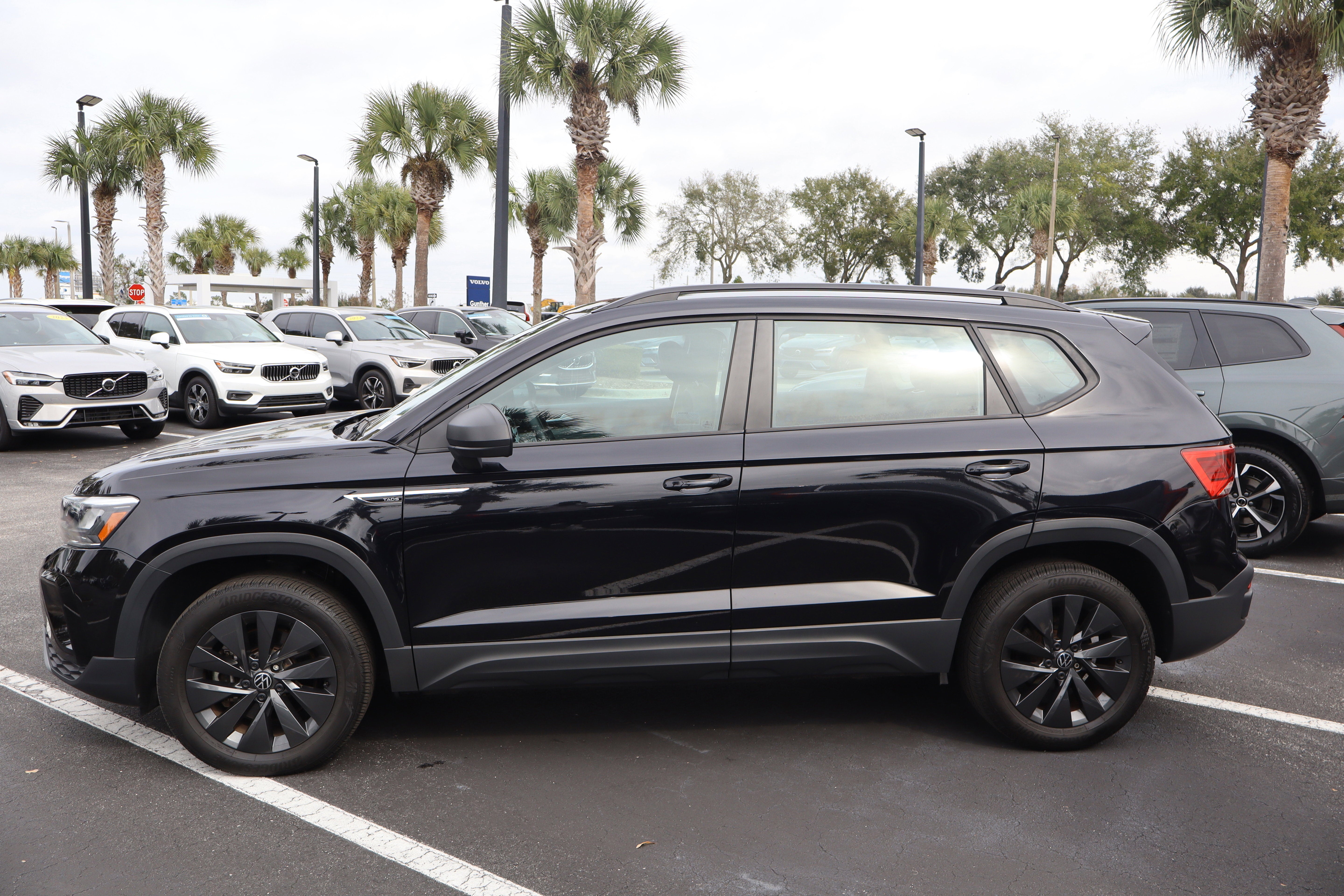 2023 Volkswagen Taos S