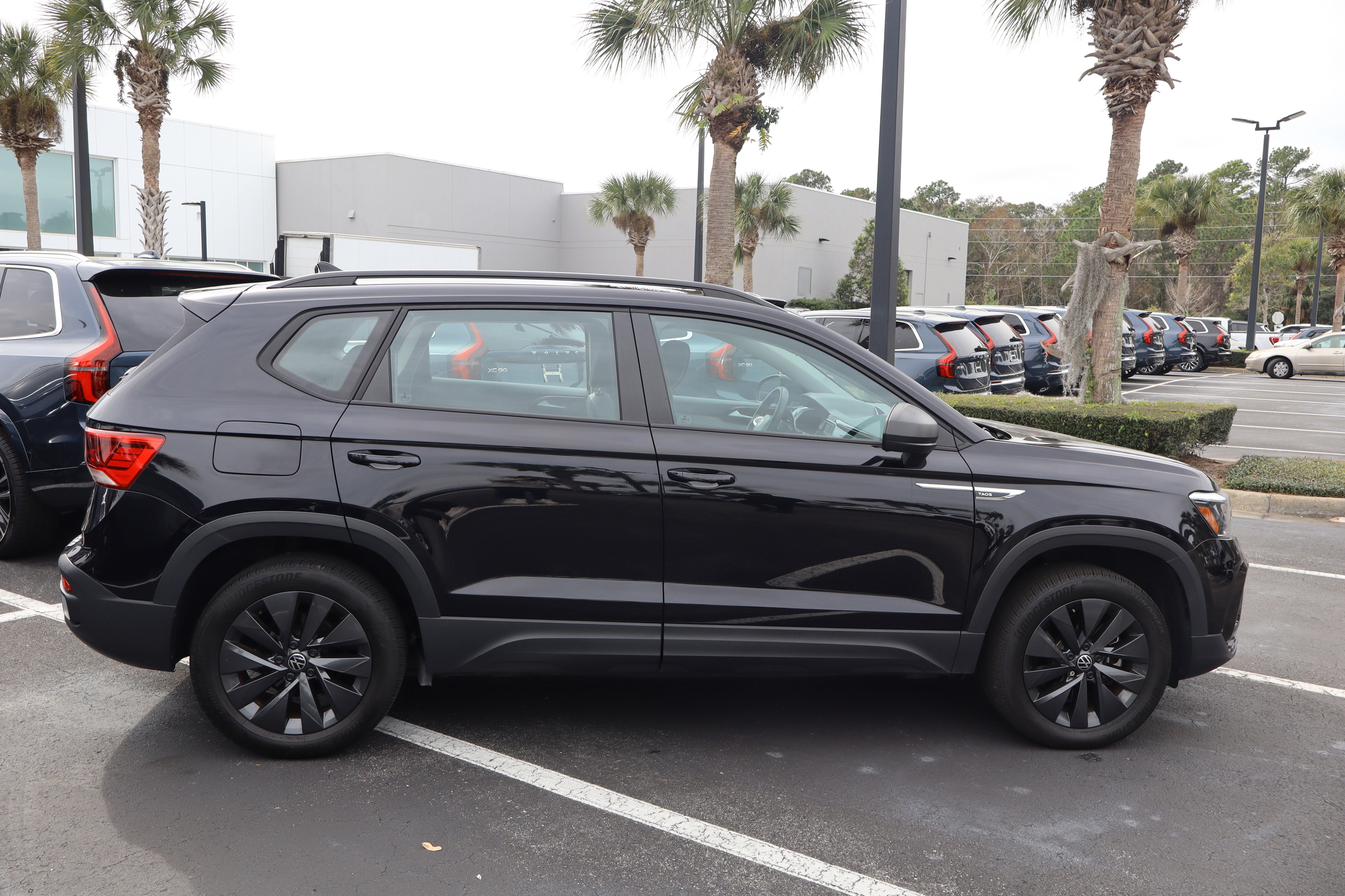 2023 Volkswagen Taos S