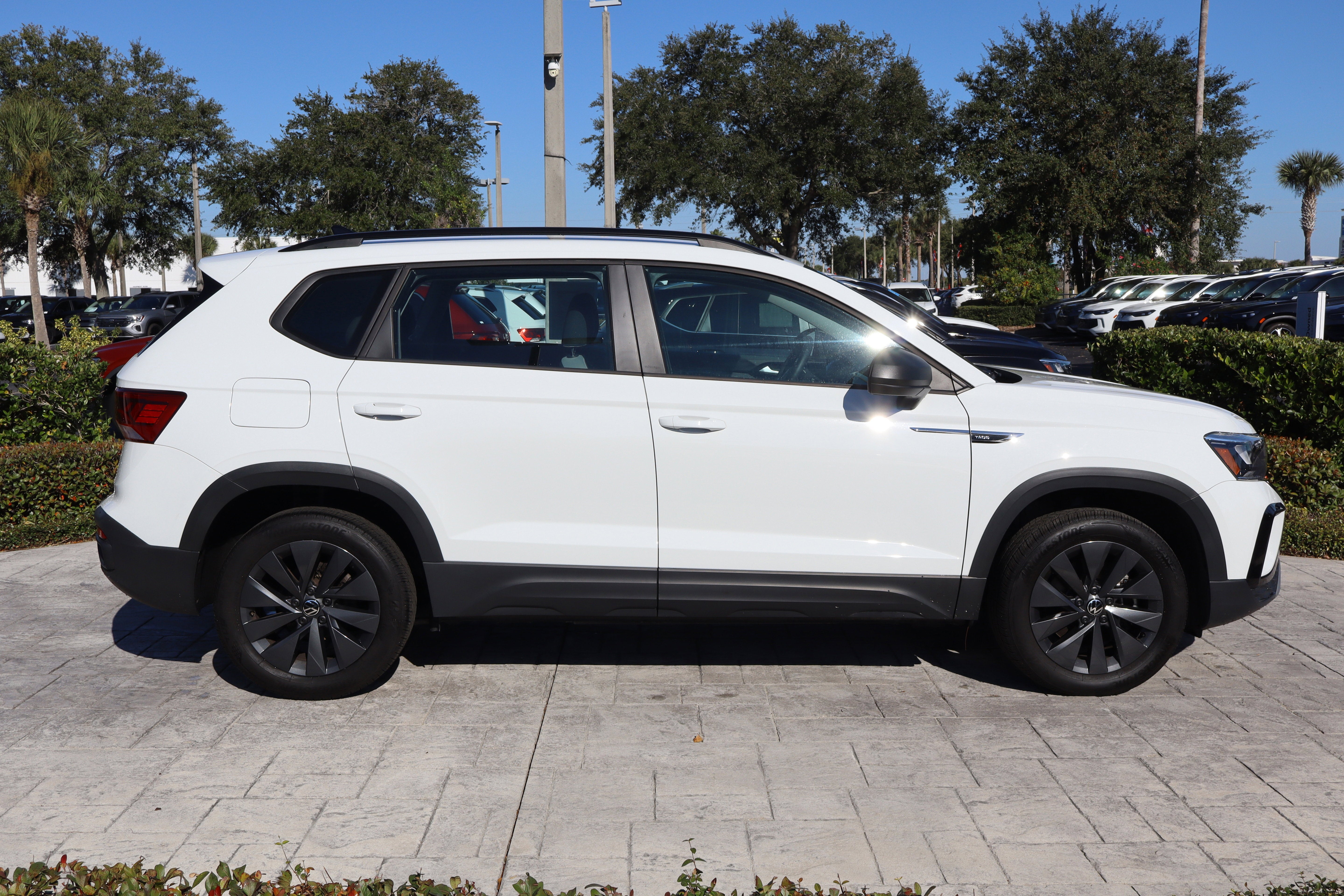 2023 Volkswagen Taos S