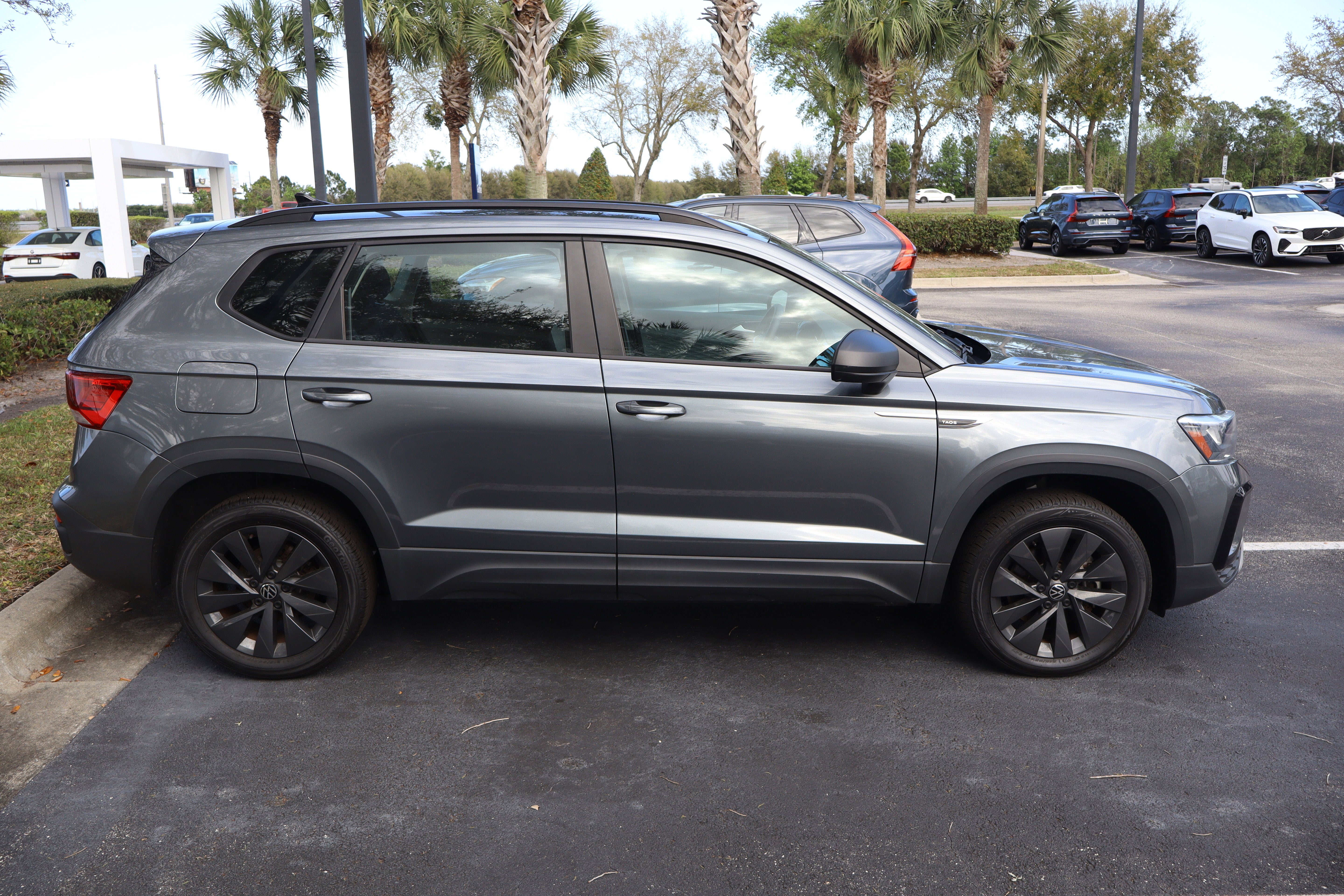 2023 Volkswagen Taos S