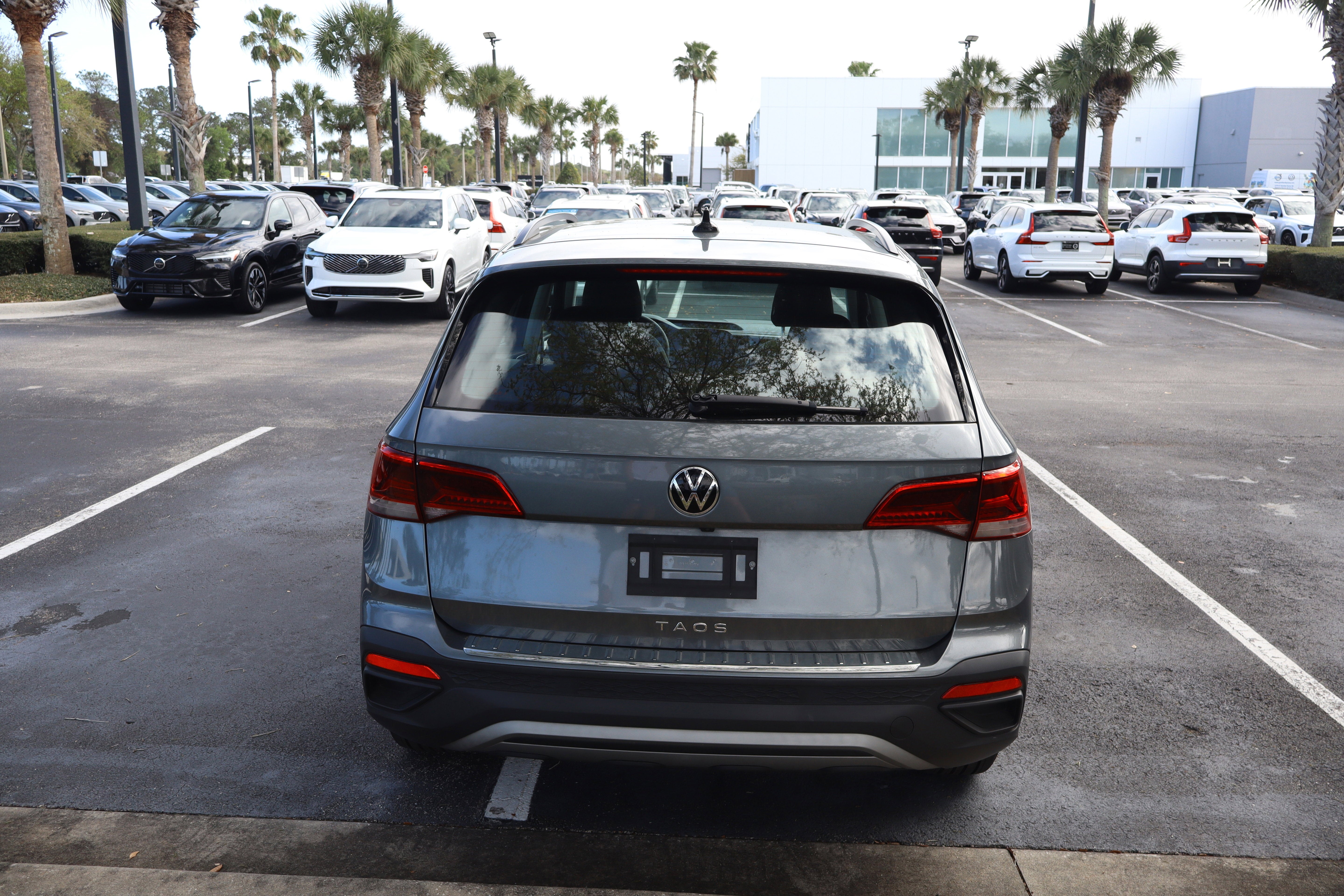 2023 Volkswagen Taos S