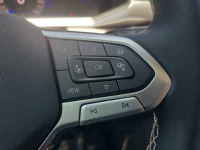 2026 Volkswagen Taos SE