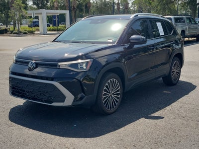 2025 Volkswagen Taos SE