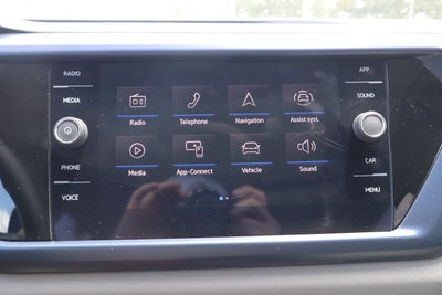 2023 Volkswagen Taos SE