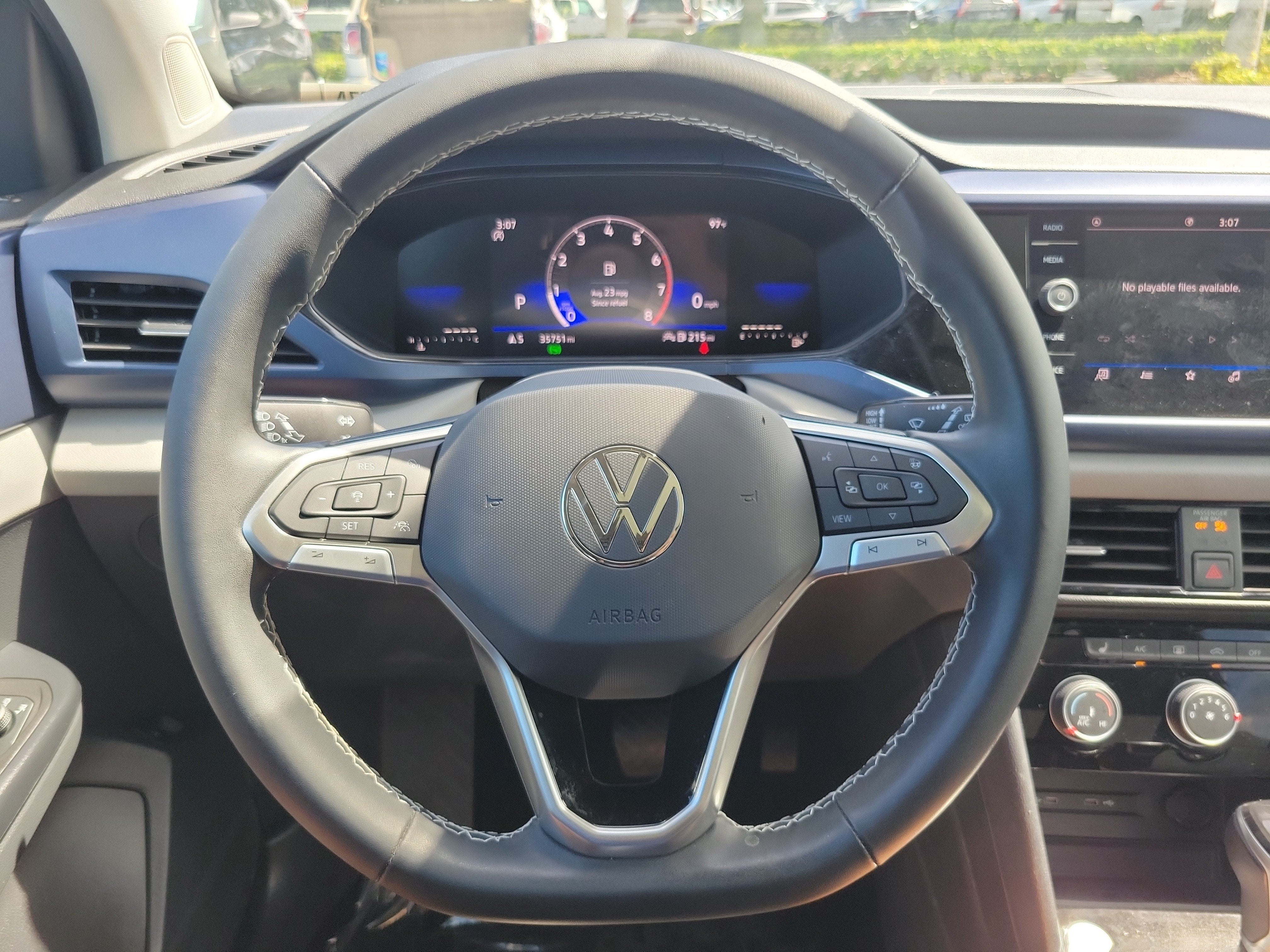 2023 Volkswagen Taos SE