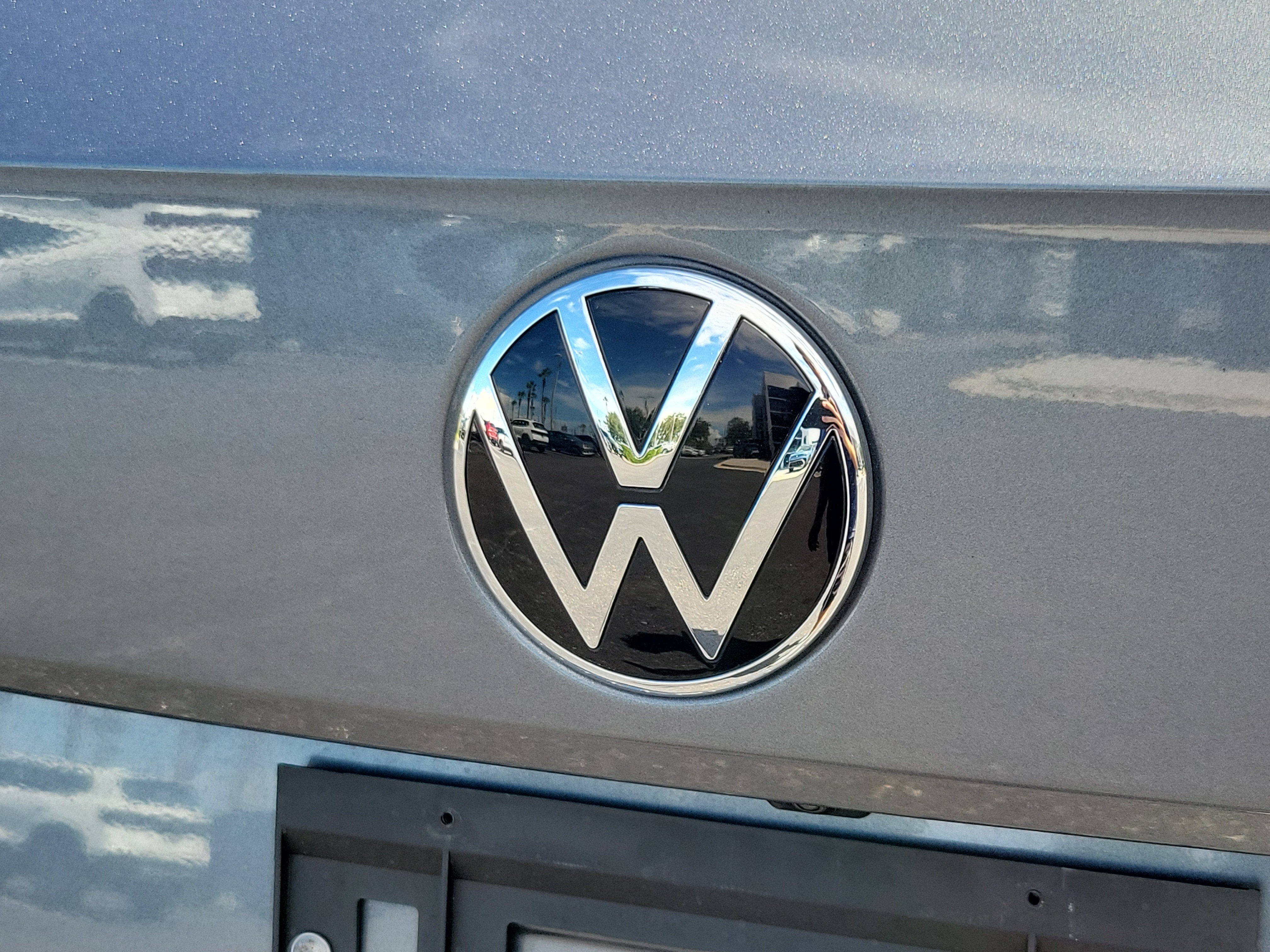 2023 Volkswagen Taos SE