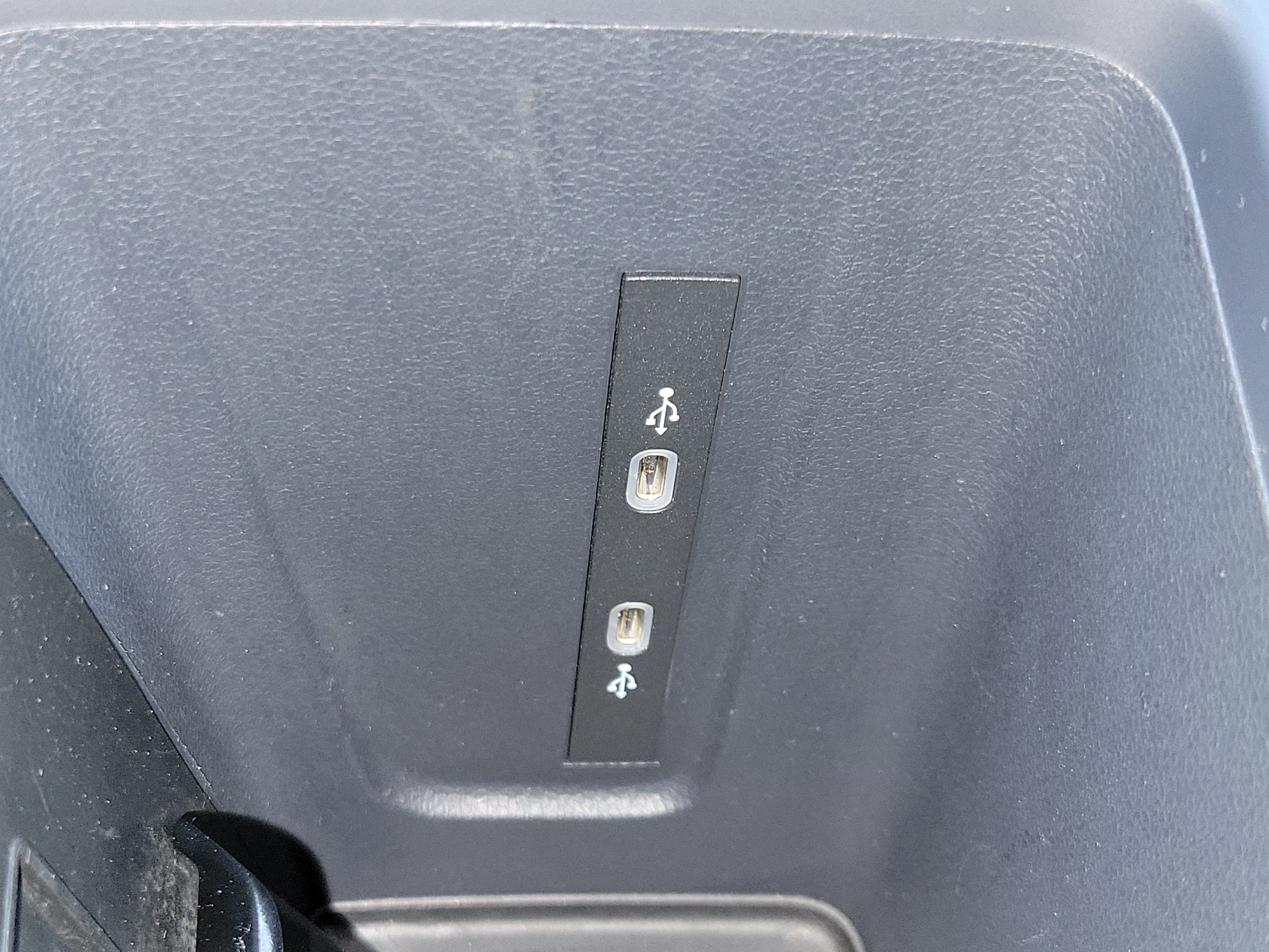 2025 Volkswagen Tiguan SE