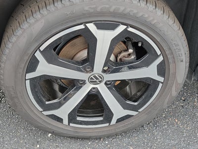 2025 Volkswagen Tiguan SE