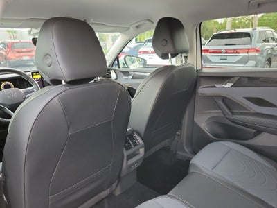 2025 Volkswagen Tiguan SE