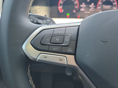 2025 Volkswagen Tiguan SE