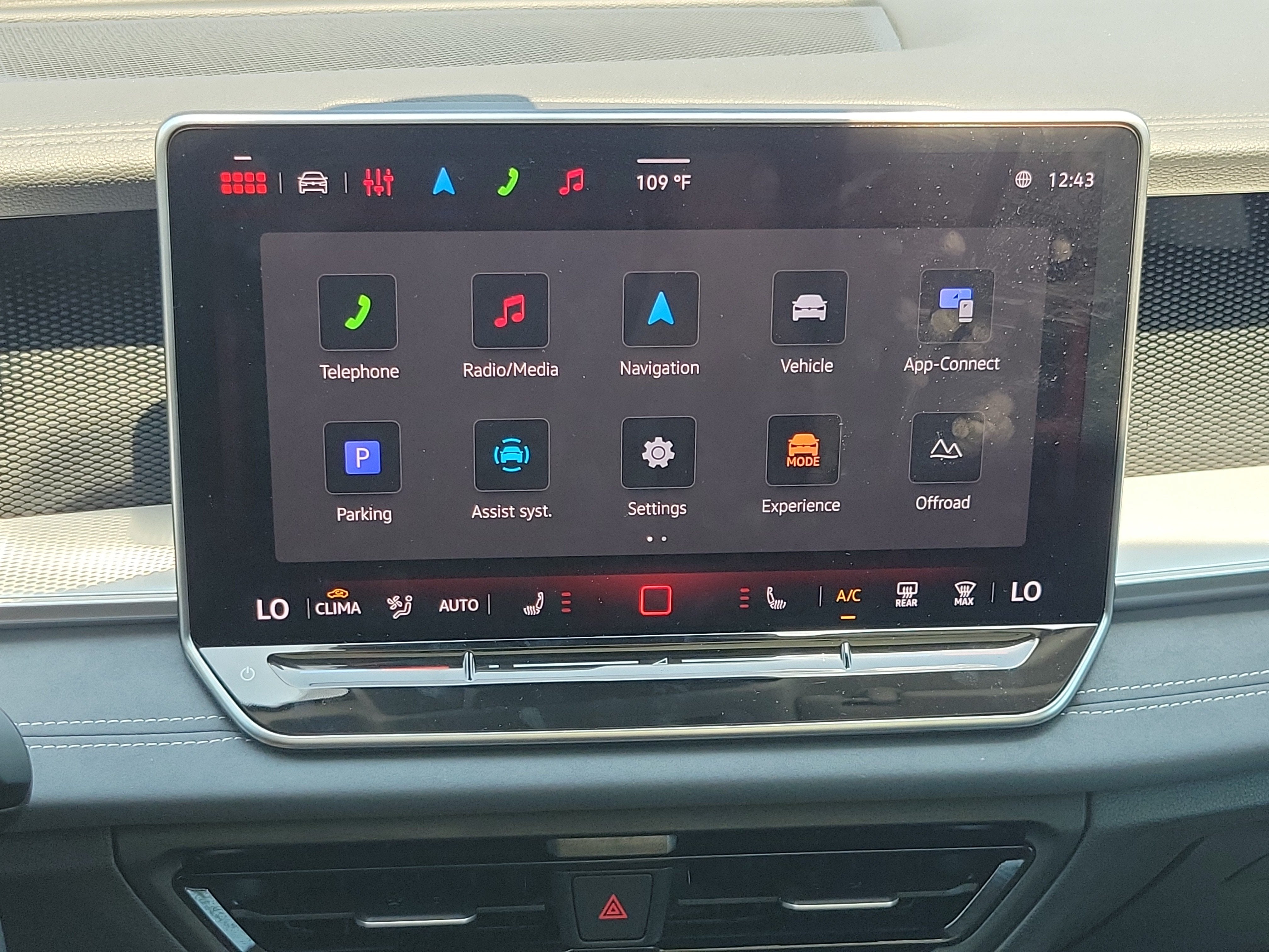 2025 Volkswagen Tiguan SE