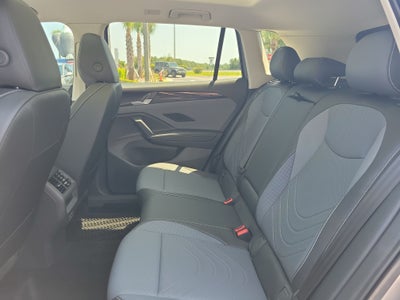 2025 Volkswagen Tiguan SE