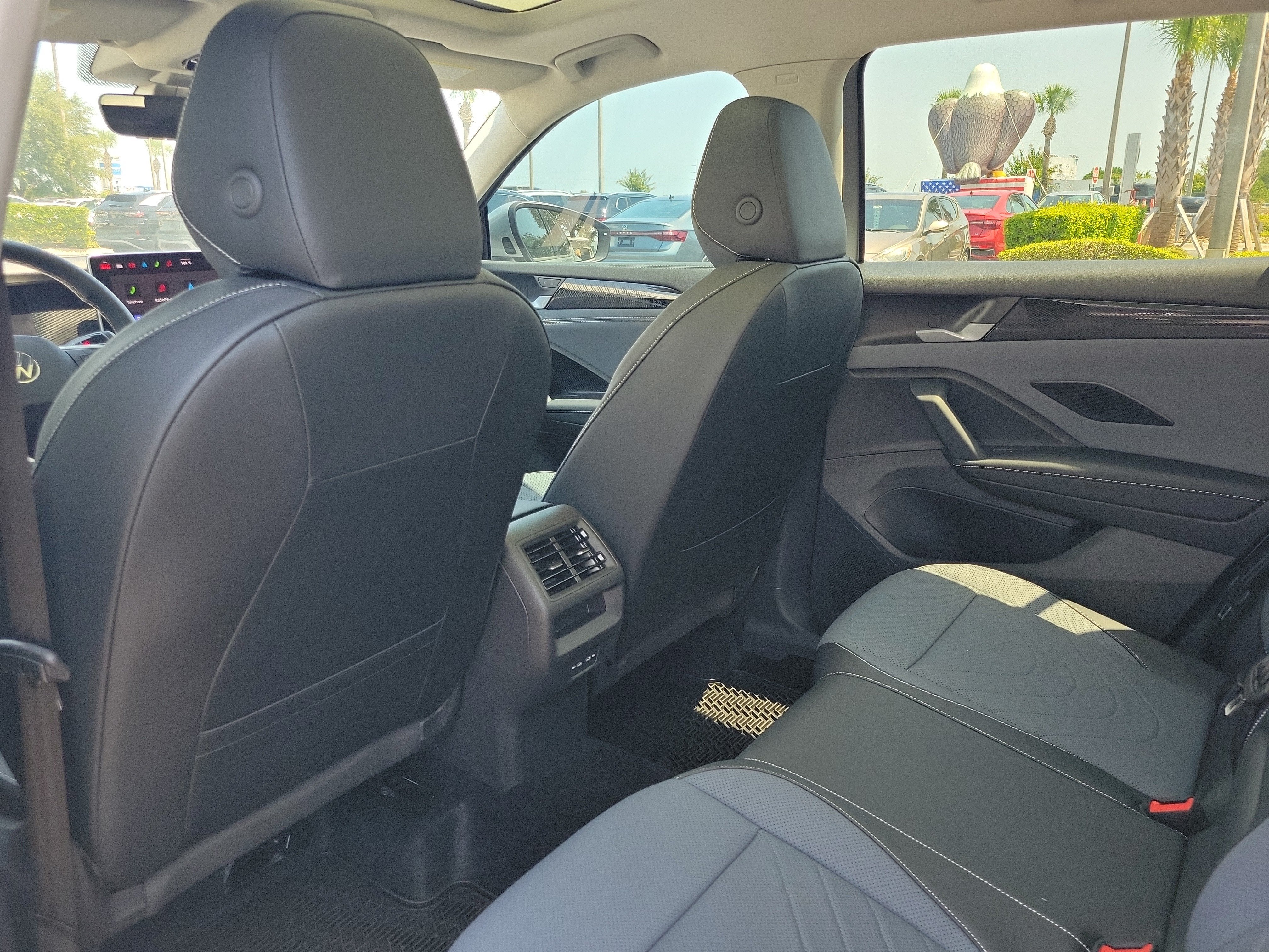 2025 Volkswagen Tiguan SE