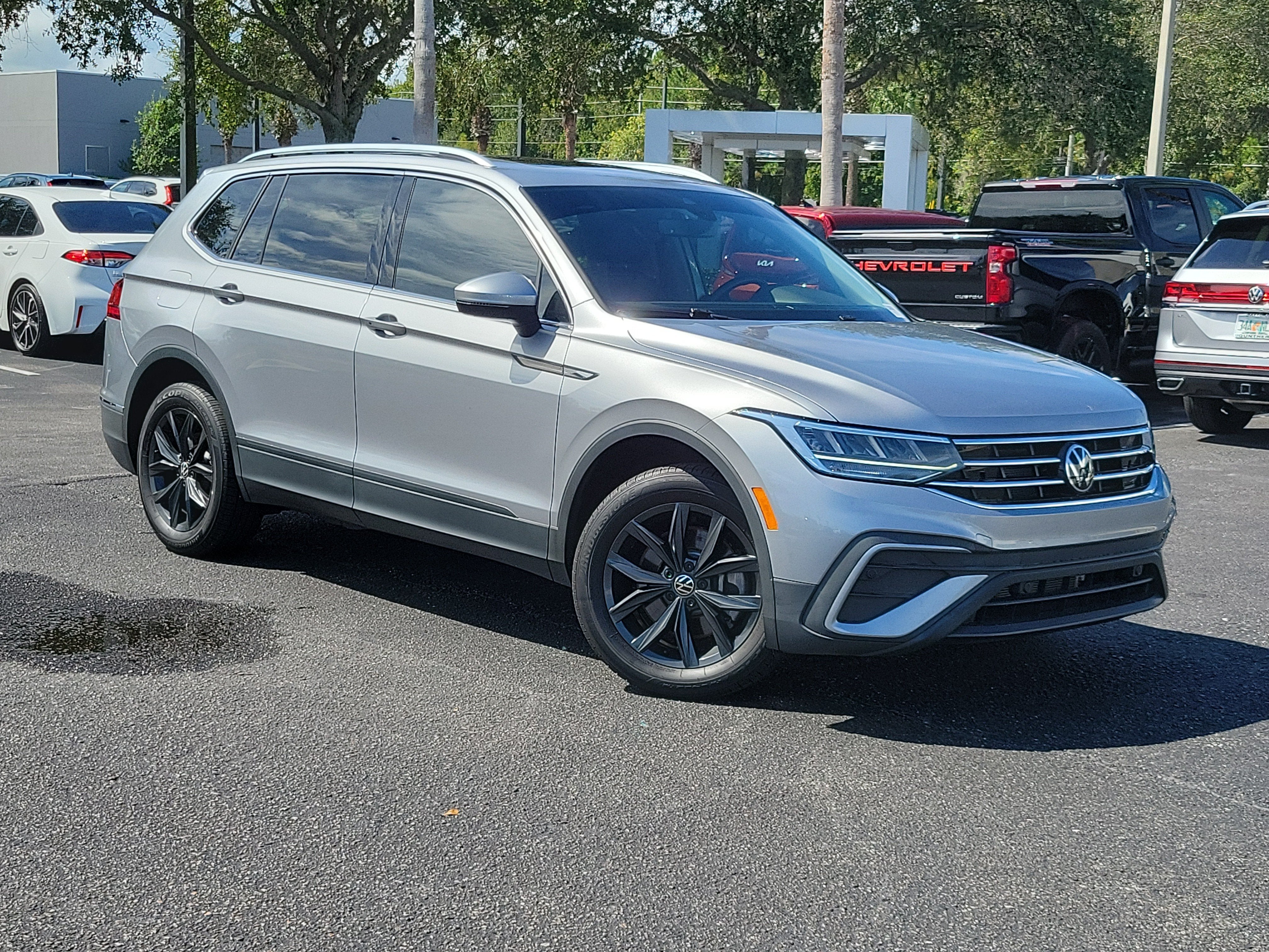 2024 Volkswagen Tiguan SE