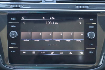 2023 Volkswagen Tiguan SE