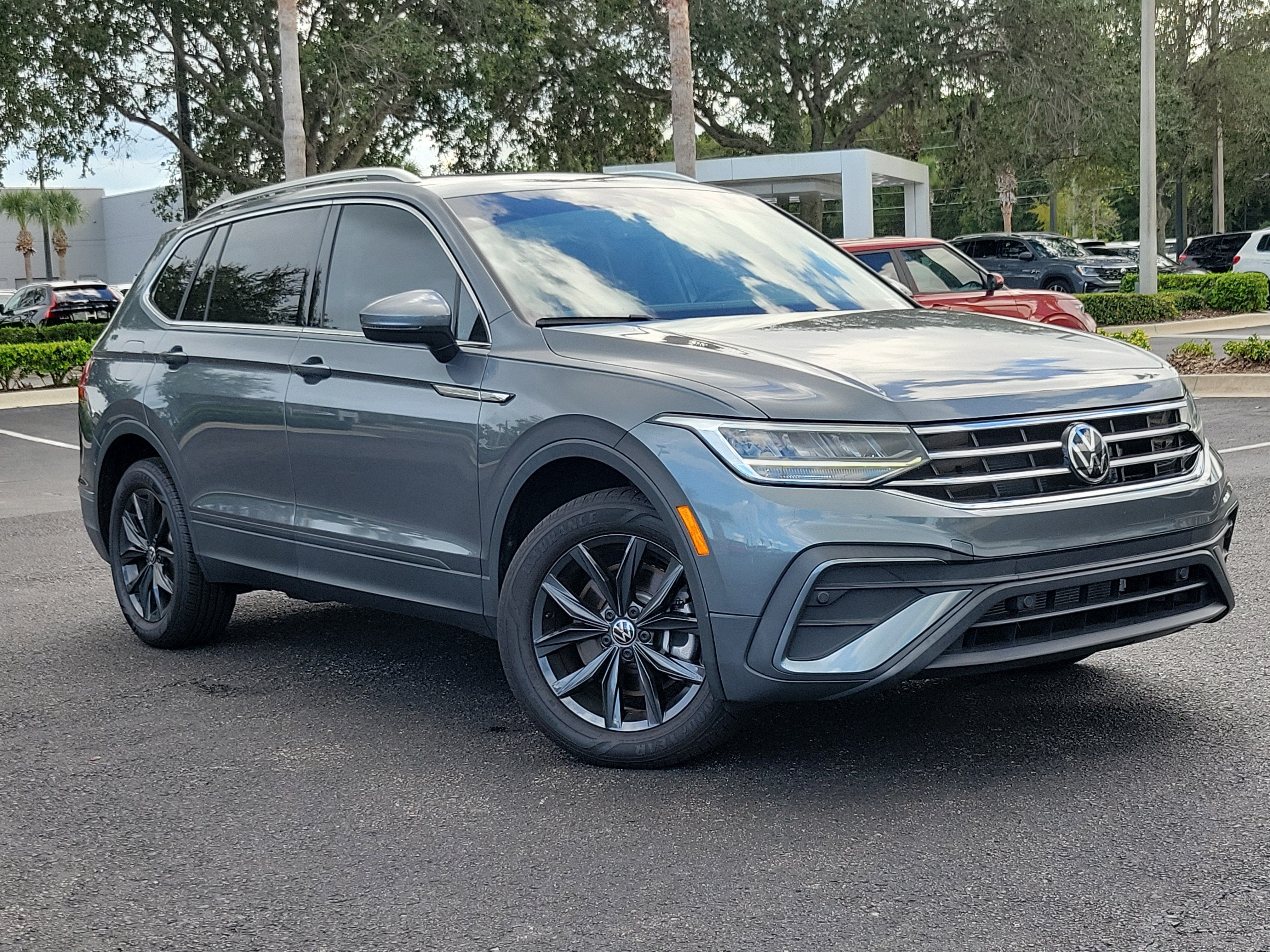 2024 Volkswagen Tiguan SE