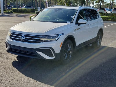 2023 Volkswagen Tiguan SE