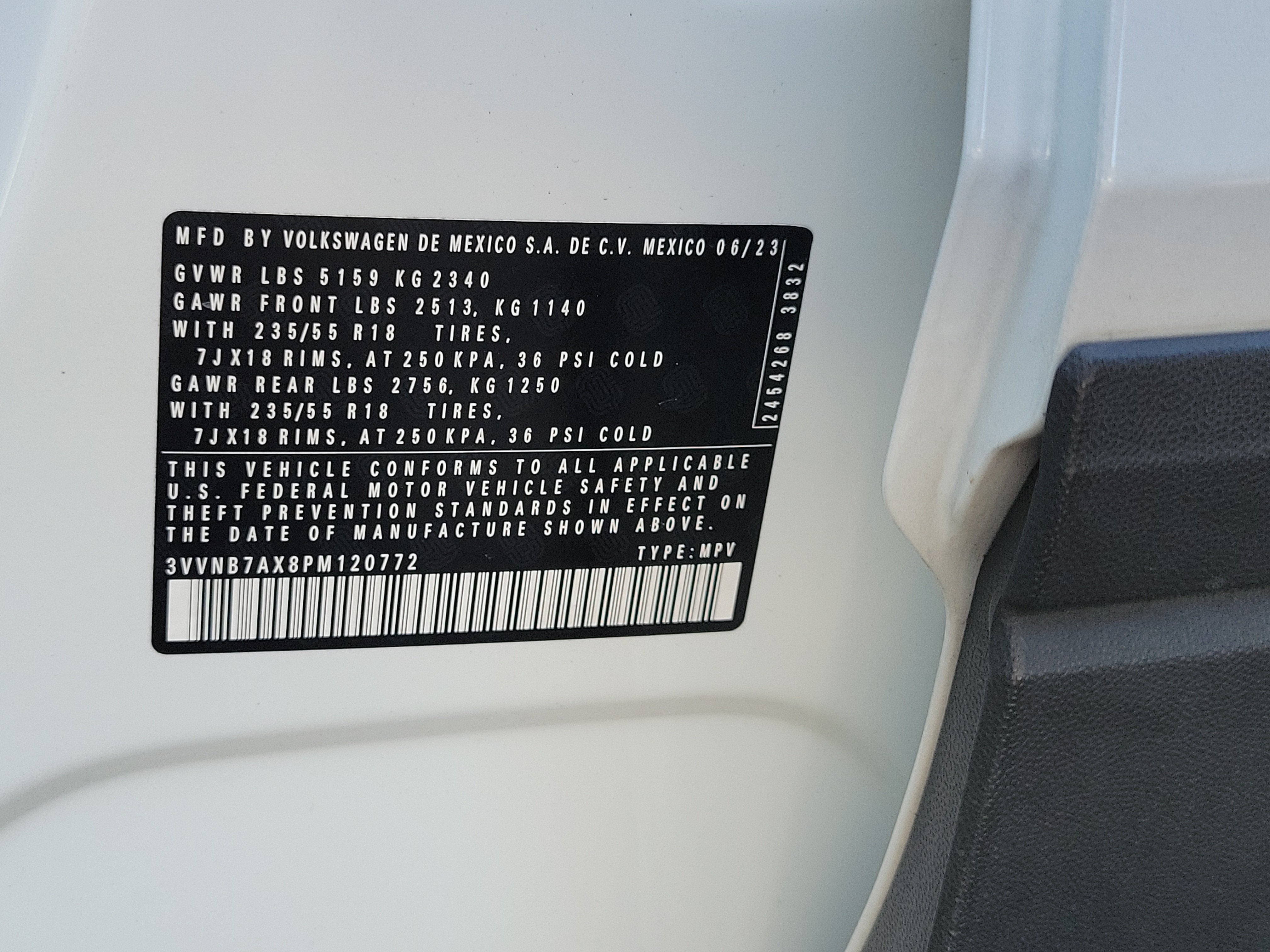 2023 Volkswagen Tiguan SE