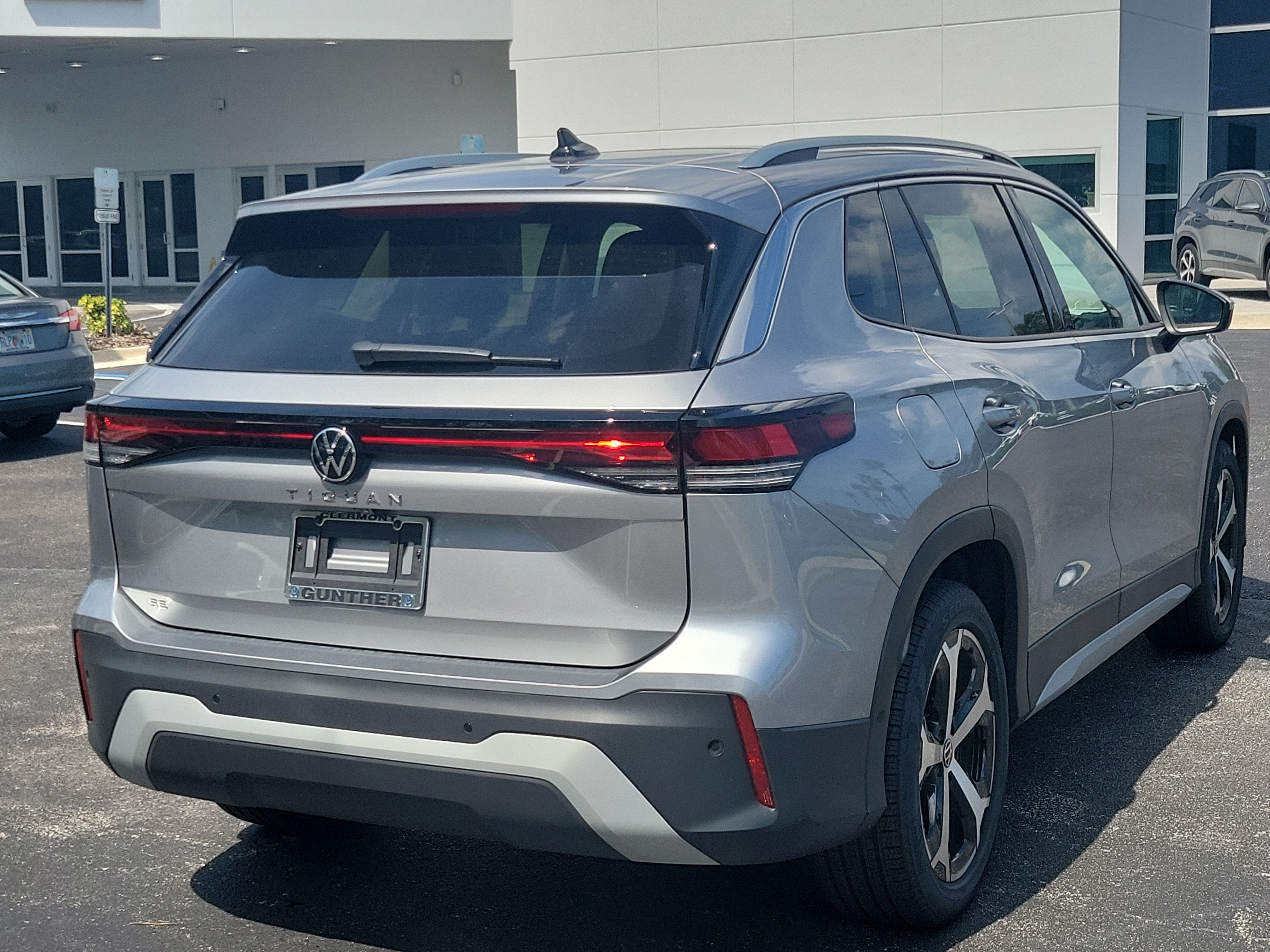 2026 Volkswagen Tiguan SE