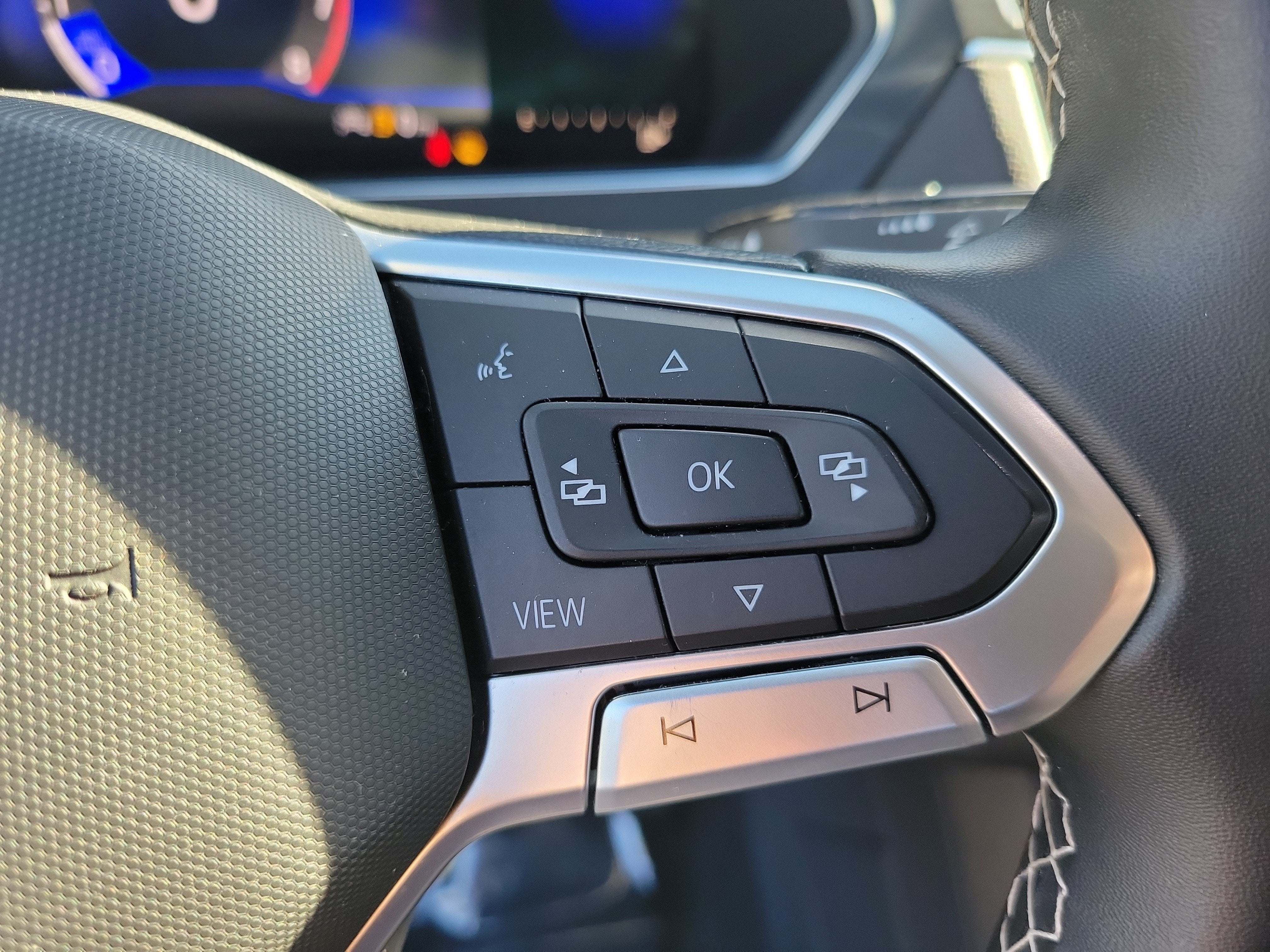 2023 Volkswagen Tiguan S
