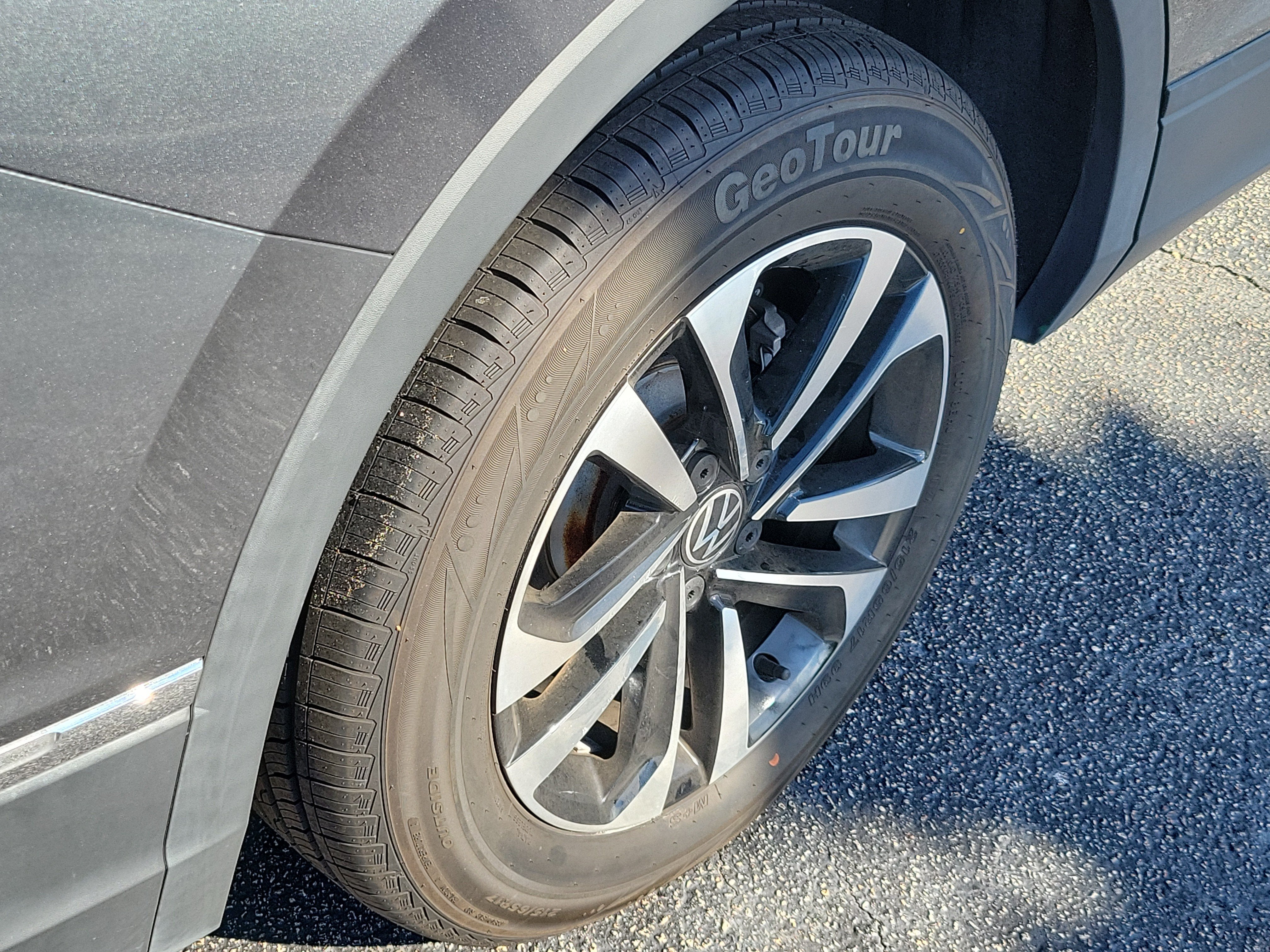 2023 Volkswagen Tiguan S
