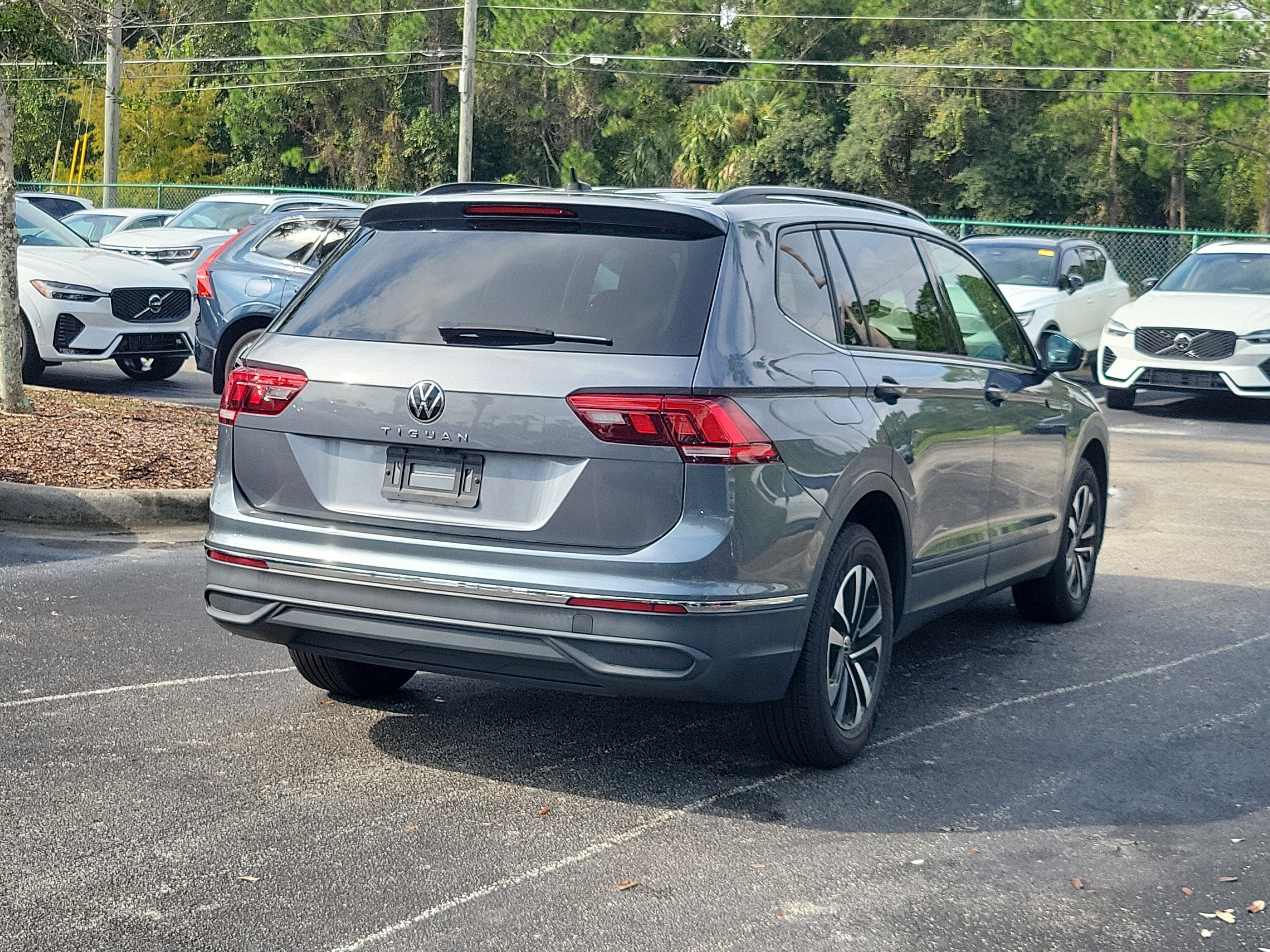 2024 Volkswagen Tiguan S