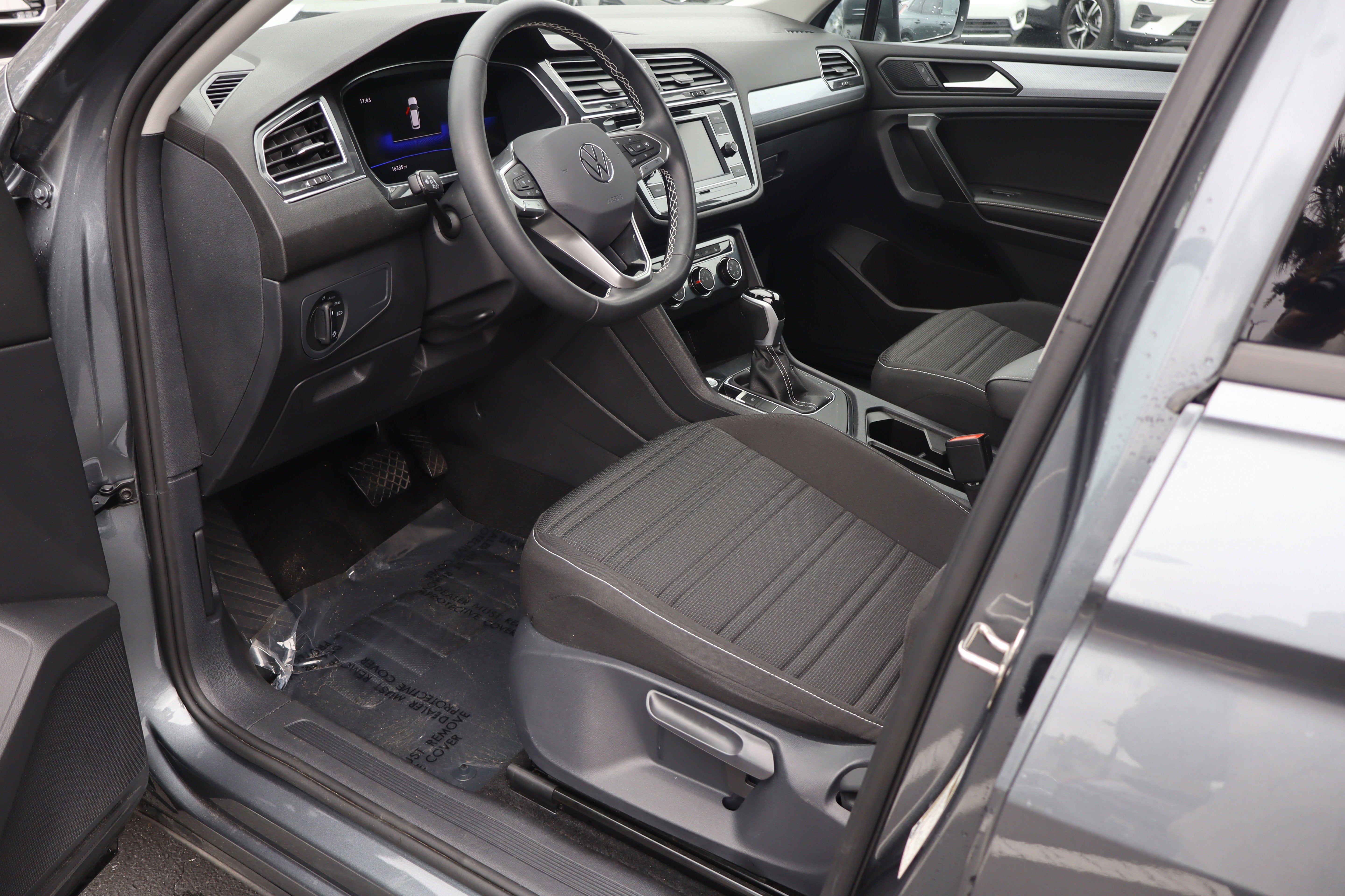 2023 Volkswagen Tiguan S