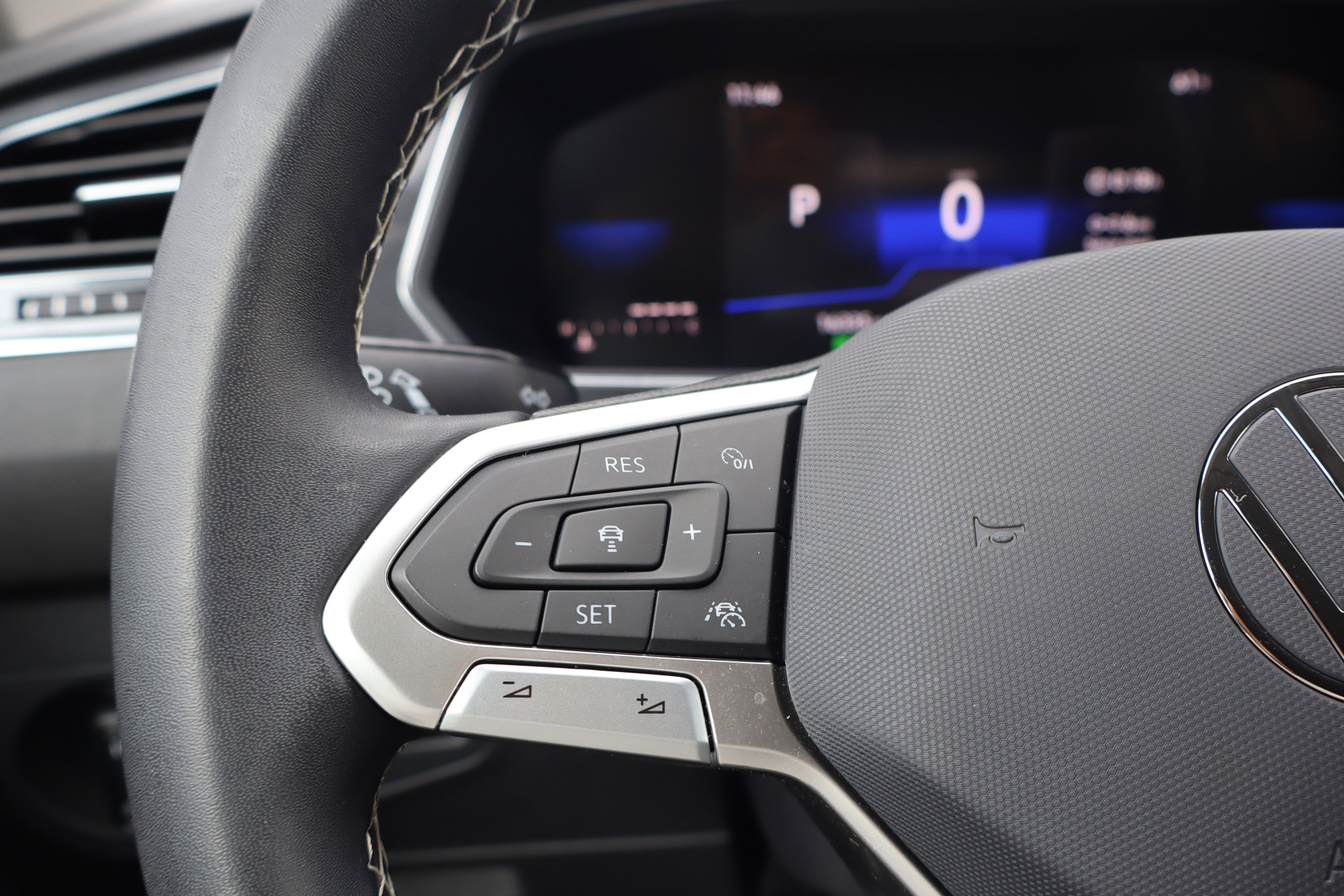 2023 Volkswagen Tiguan S