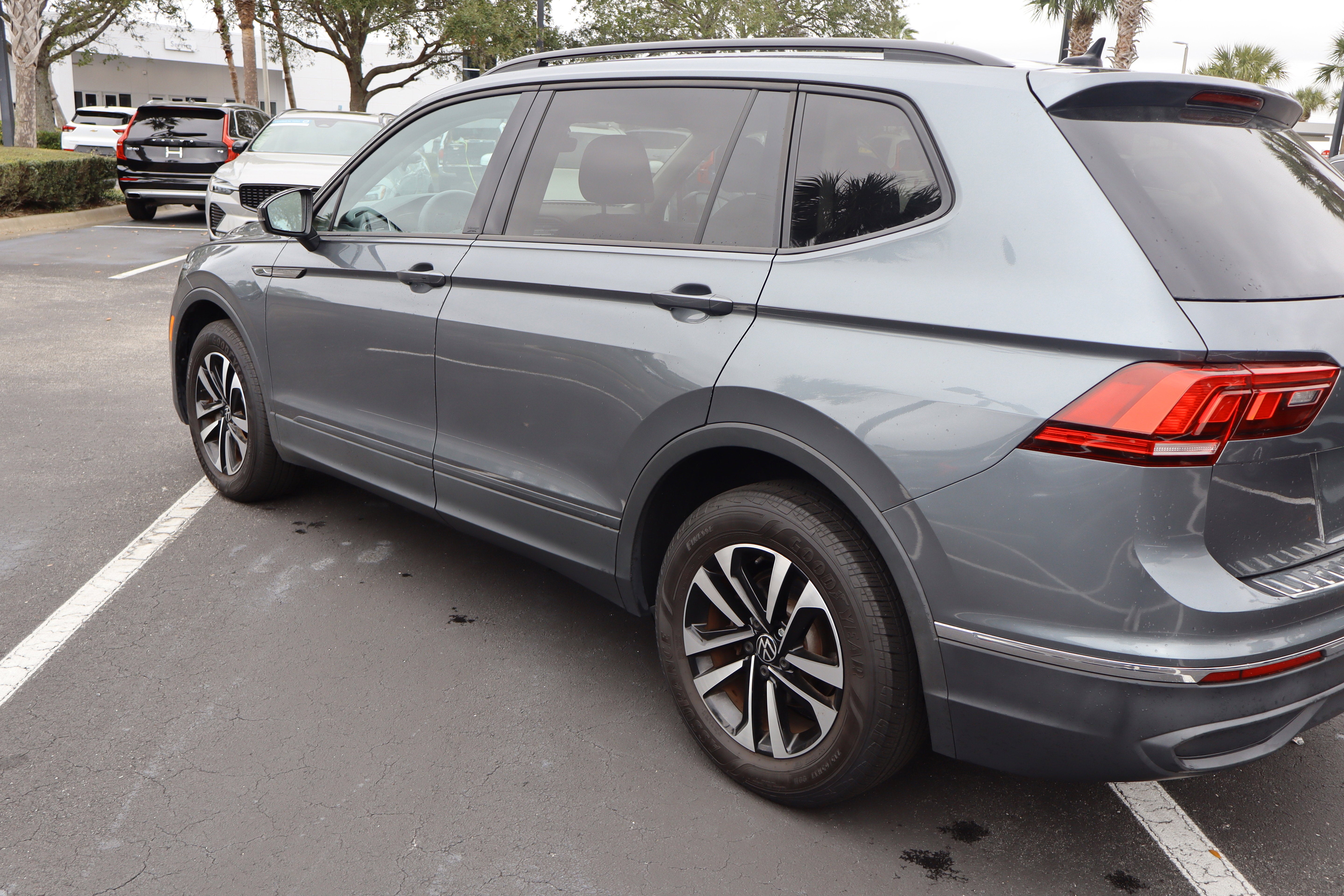 2023 Volkswagen Tiguan S