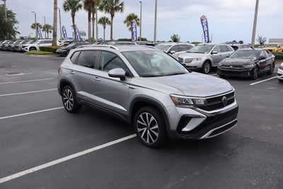 2023 Volkswagen Taos SE