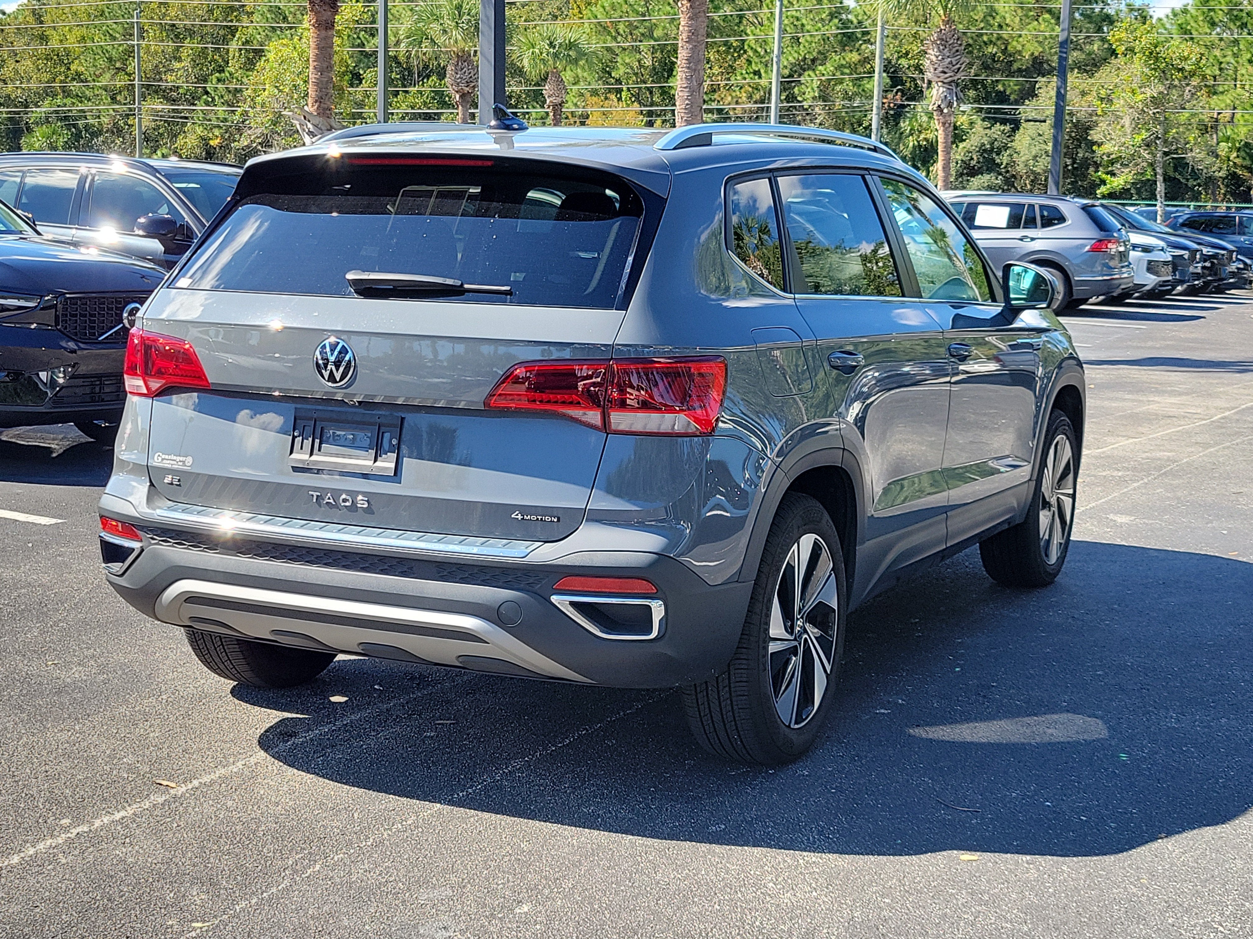2024 Volkswagen Taos SE