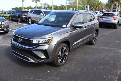 2024 Volkswagen Taos SE