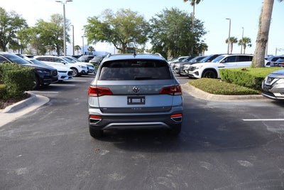 2024 Volkswagen Taos SE