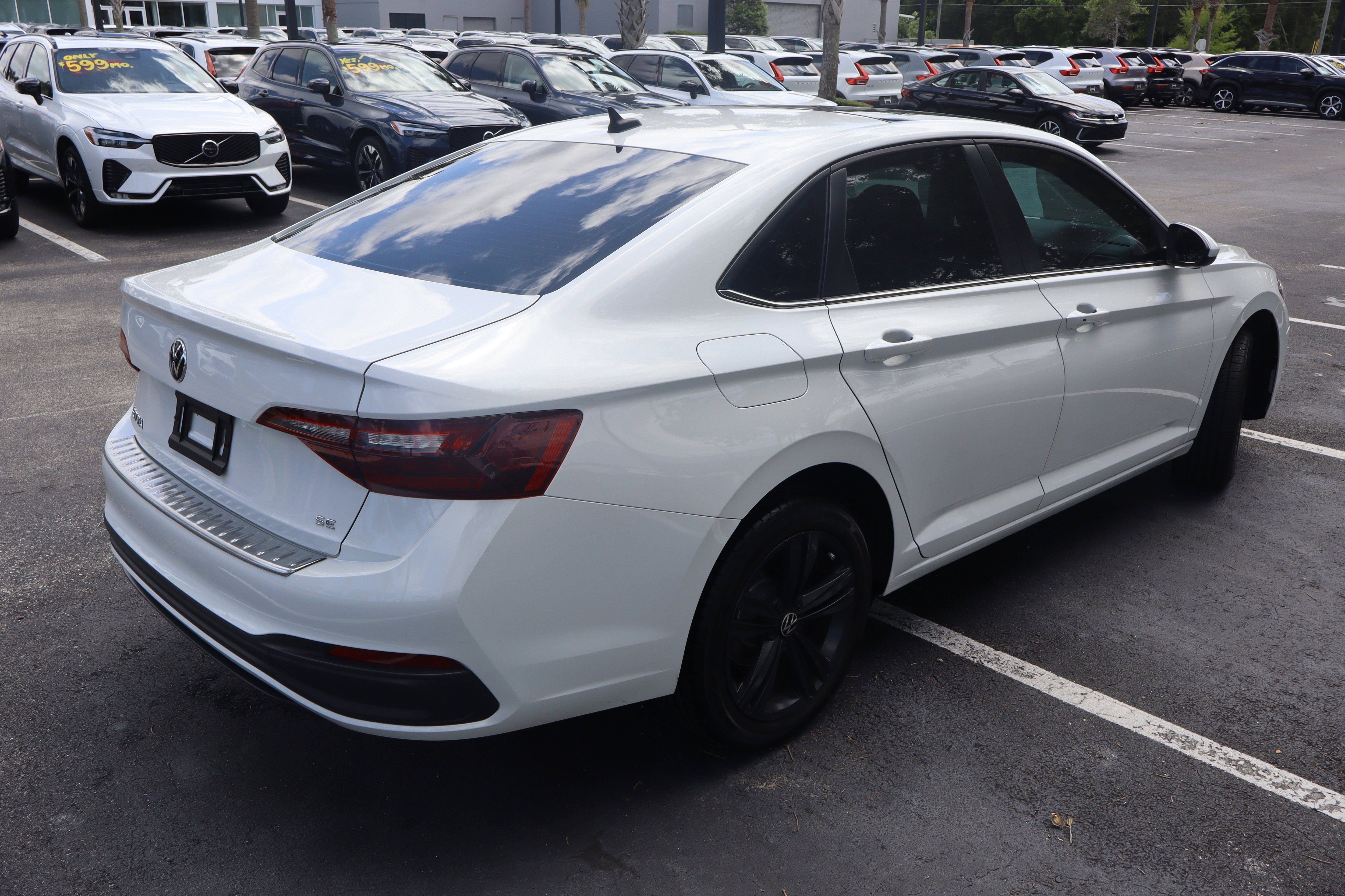 2023 Volkswagen Jetta SE