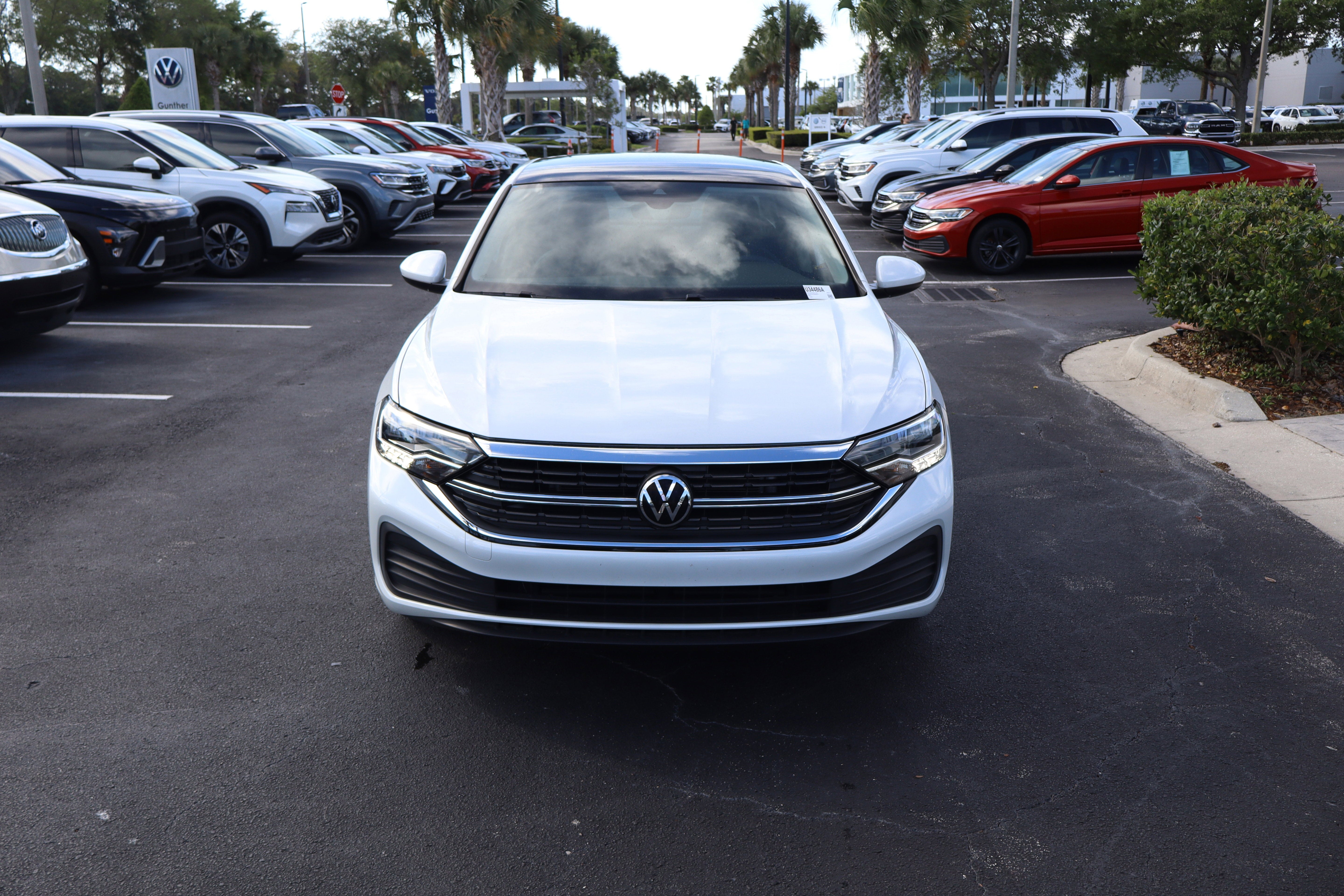 2024 Volkswagen Jetta SE