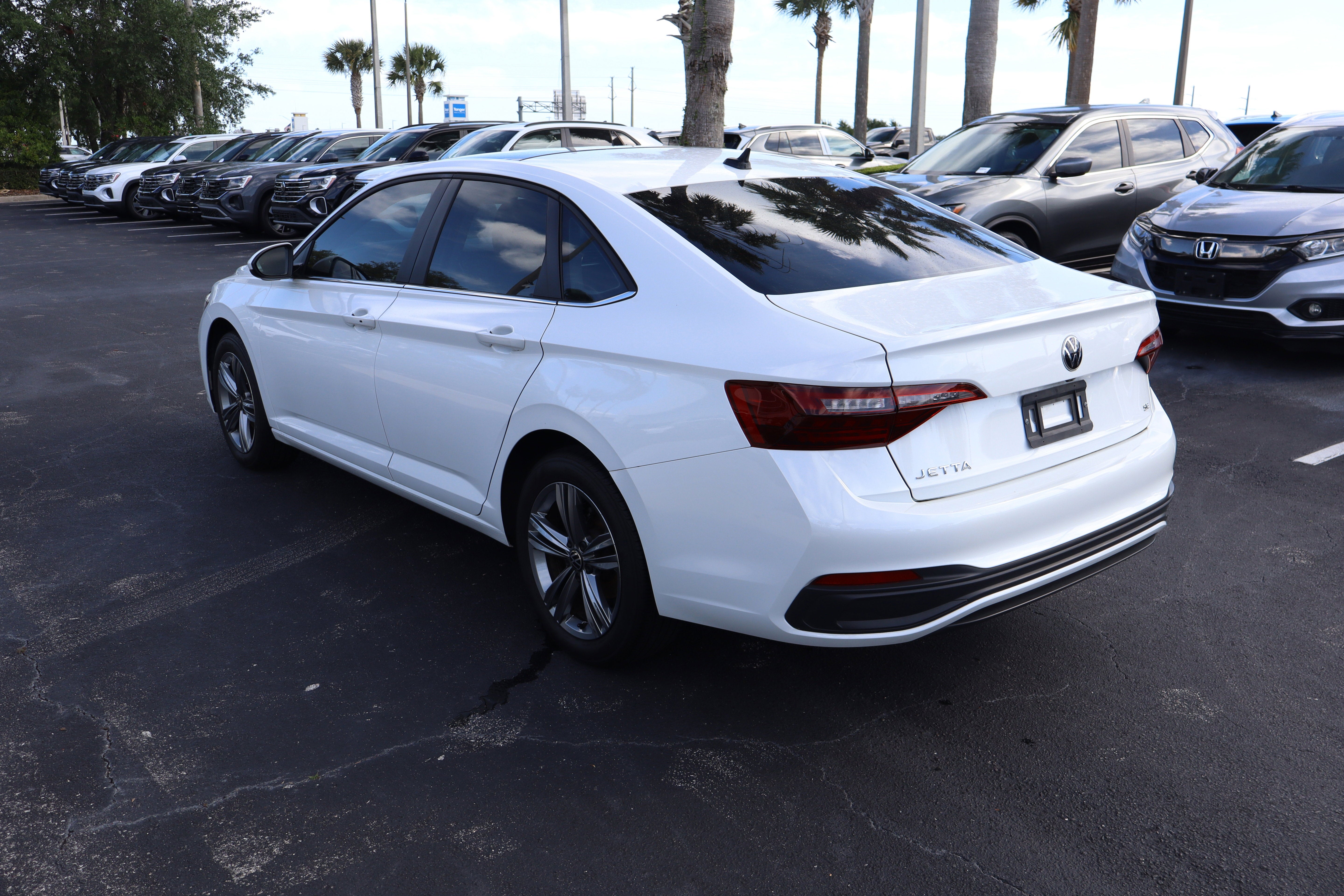 2024 Volkswagen Jetta SE