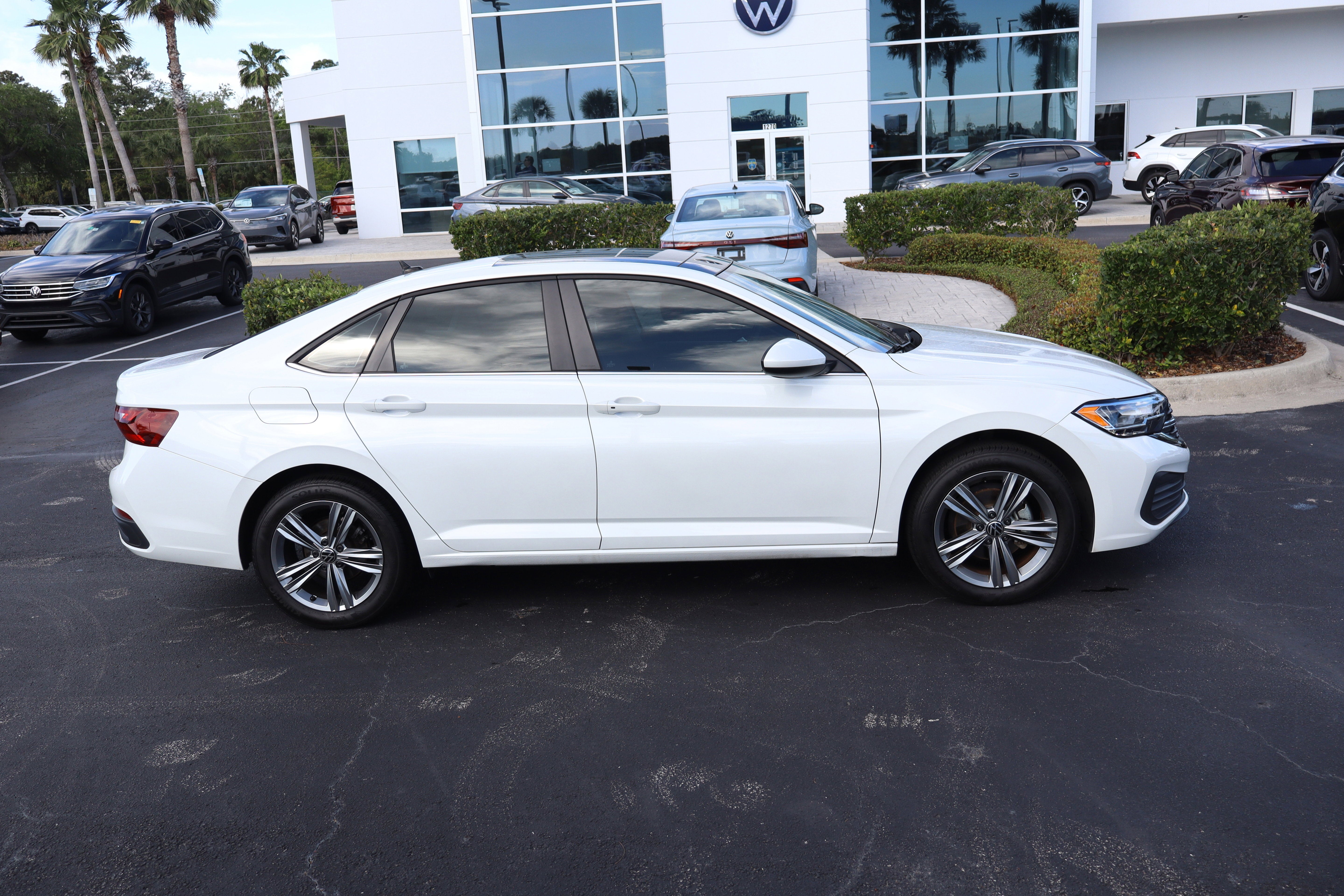 2024 Volkswagen Jetta SE