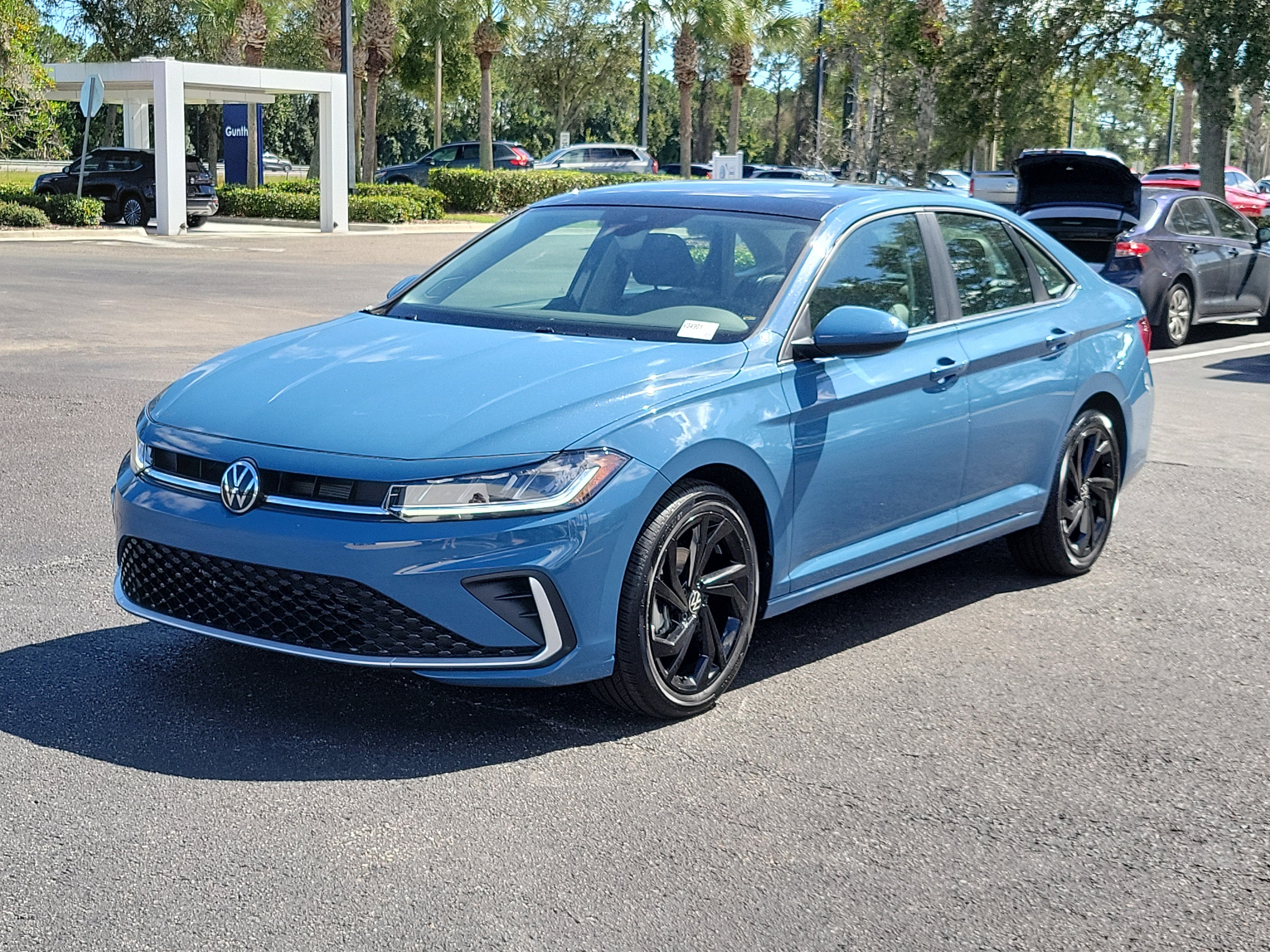 2027 Volkswagen Jetta SE