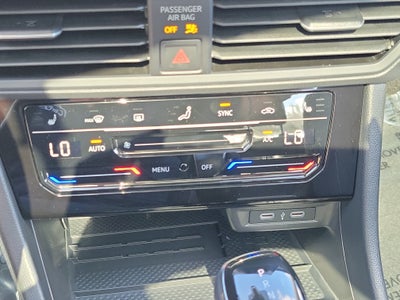 2027 Volkswagen Jetta SE