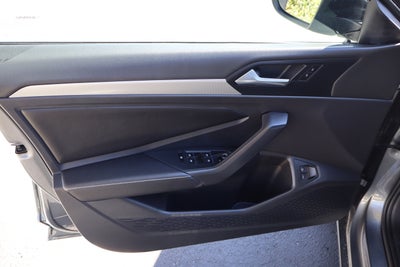 2022 Volkswagen Jetta Sport