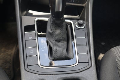 2020 Volkswagen Jetta R-Line