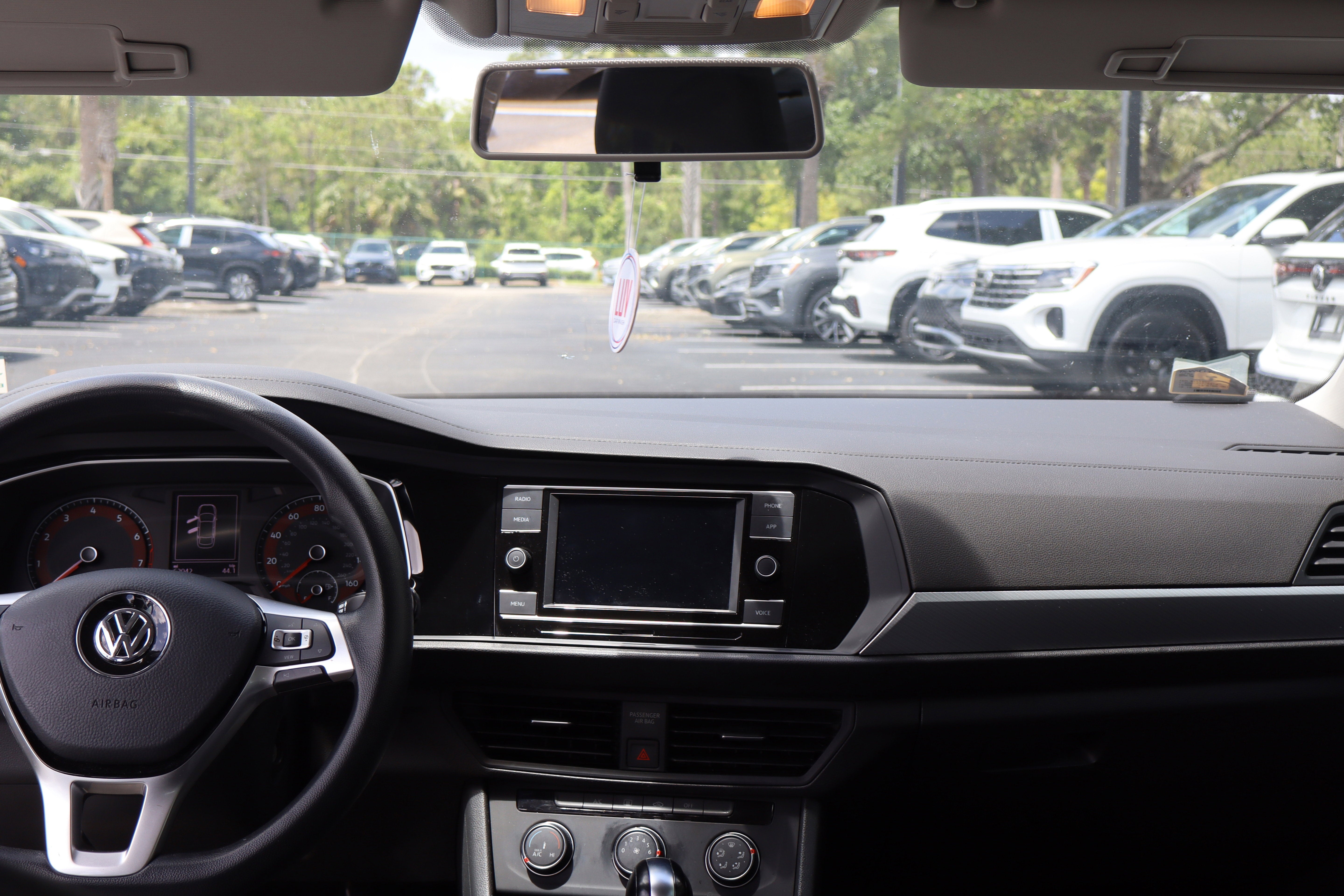 2020 Volkswagen Jetta R-Line