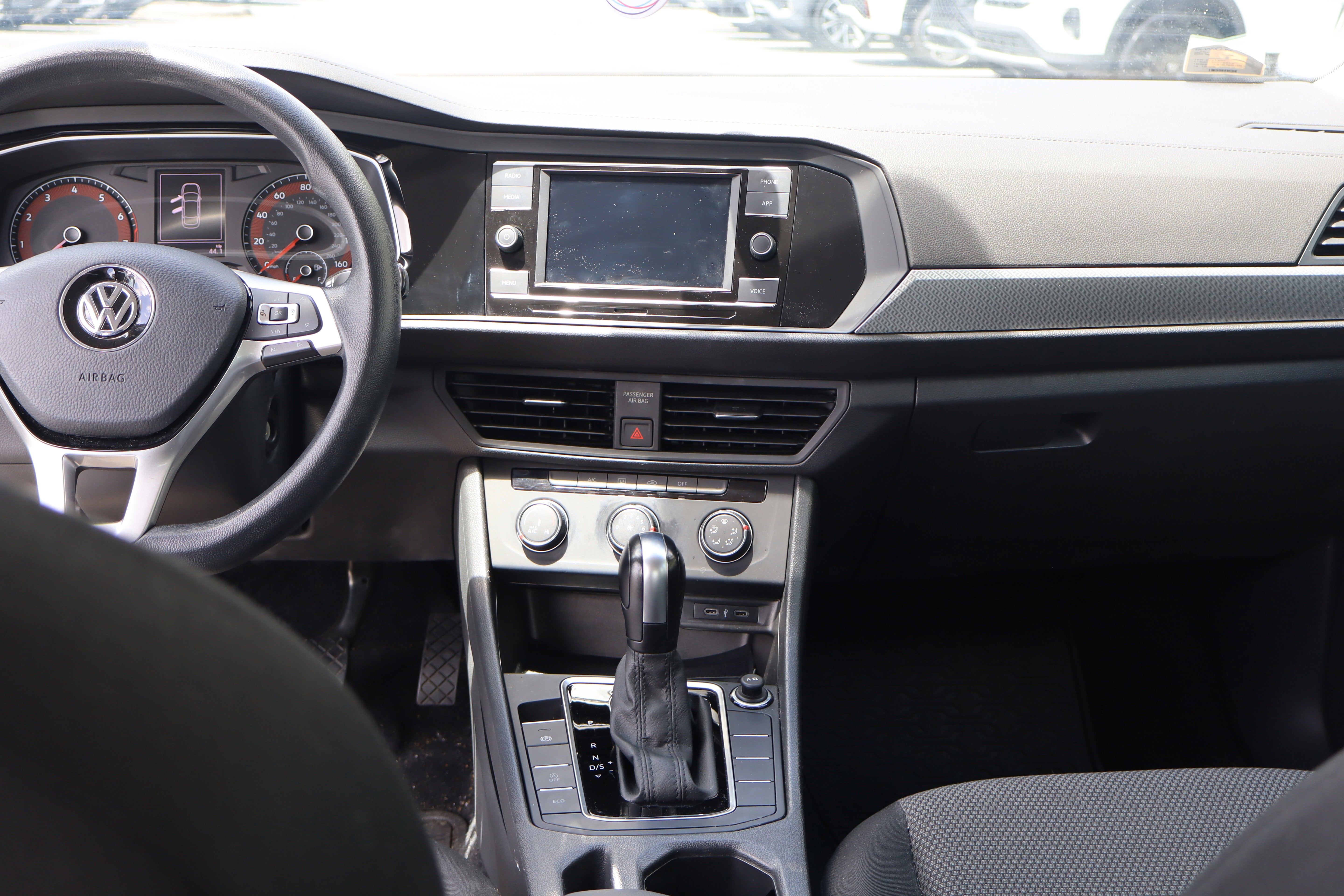 2020 Volkswagen Jetta R-Line