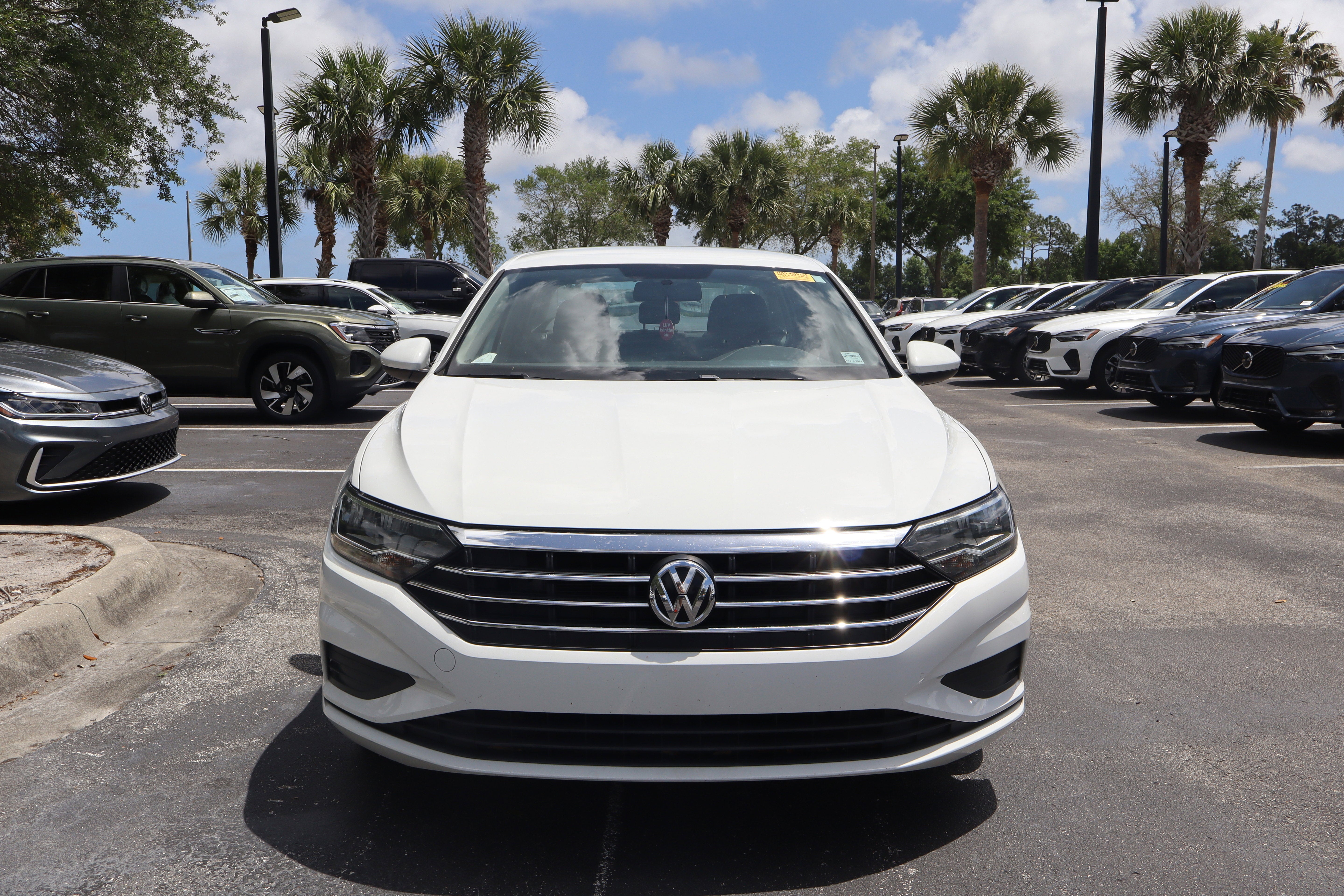 2020 Volkswagen Jetta R-Line